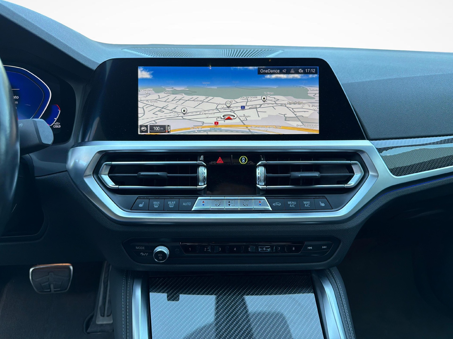 BMW 420d xDrive SAG Coupé-image-15