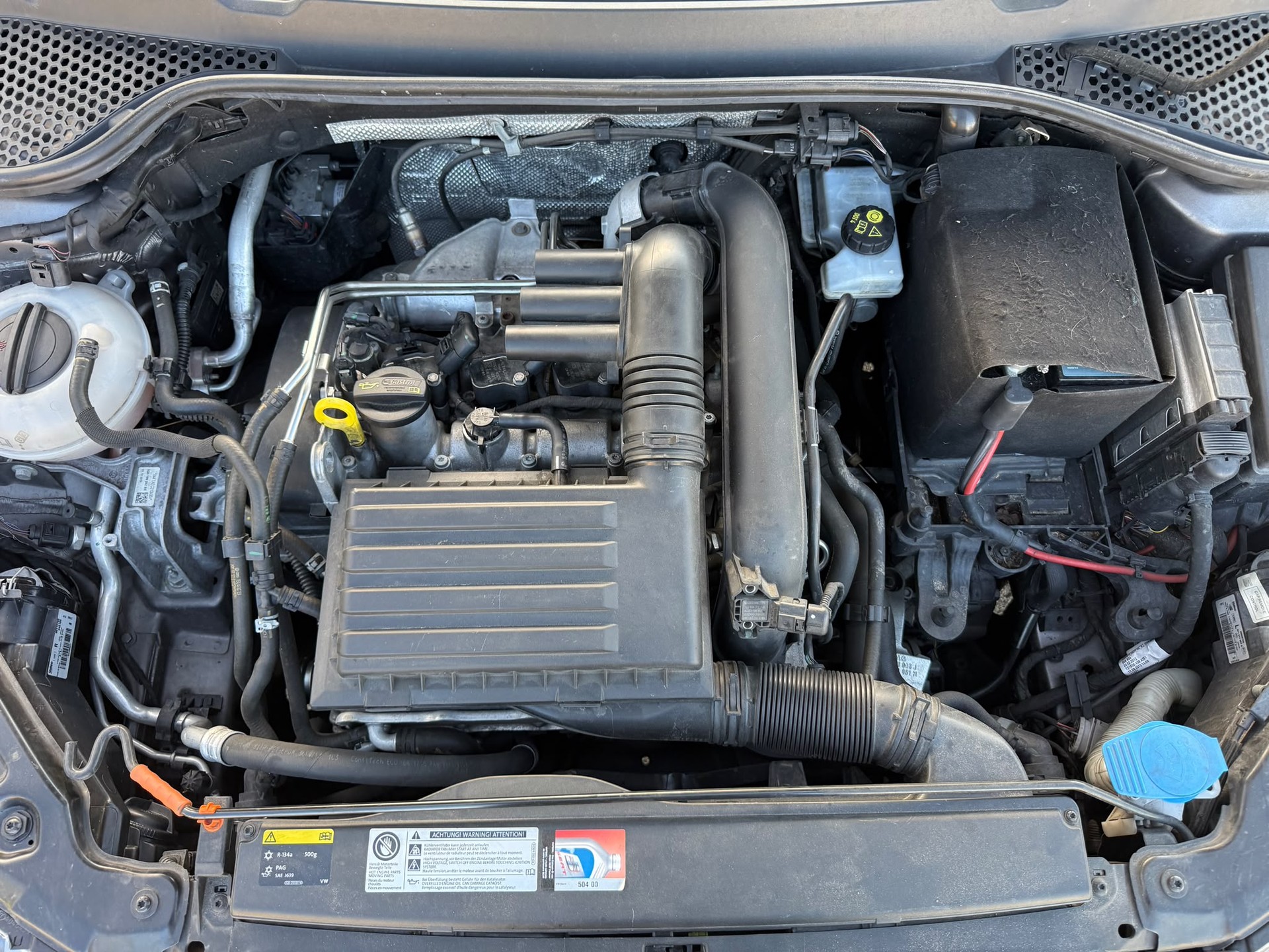 SEAT Leon ST 1.4 TSI FR-image-12