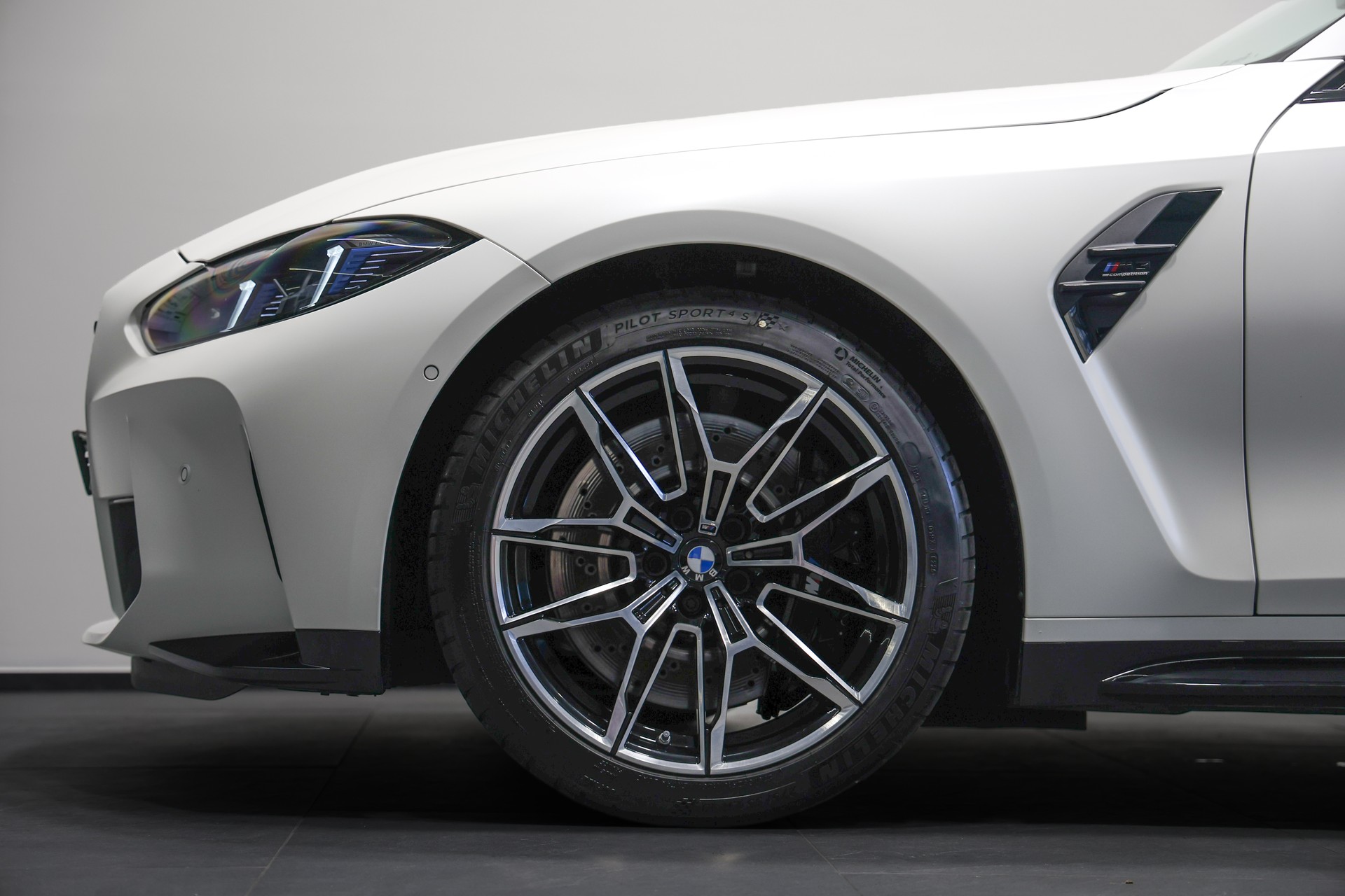 BMW M3 Touring xDrive Competition M LCI *Individual Frozen White*BMW Werksgarantie bis 12.2028*M-Drivers Package*-image-12