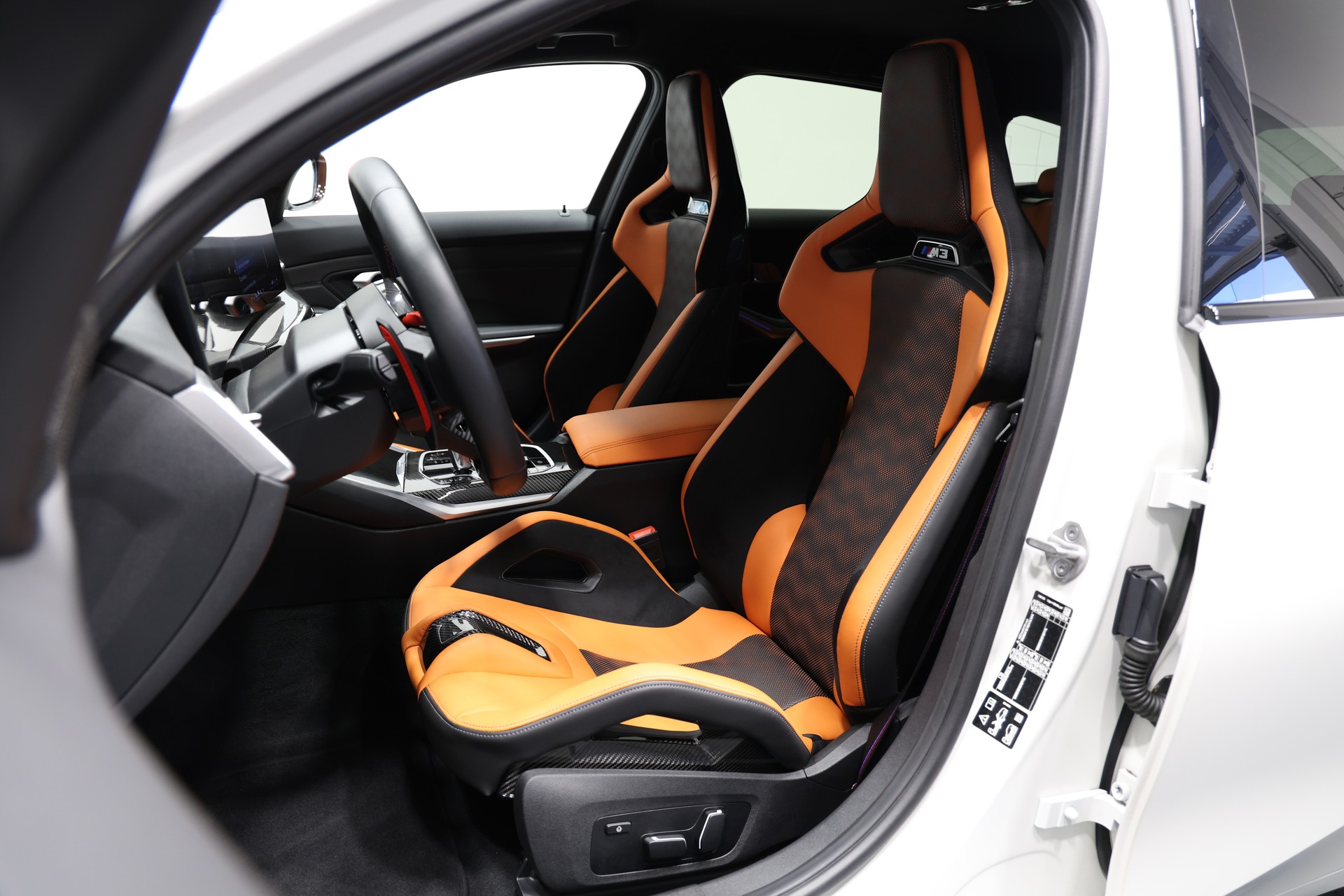 BMW M3 Touring xDrive Competition M LCI *Individual Frozen White*BMW Werksgarantie bis 12.2028*M-Drivers Package*-image-19