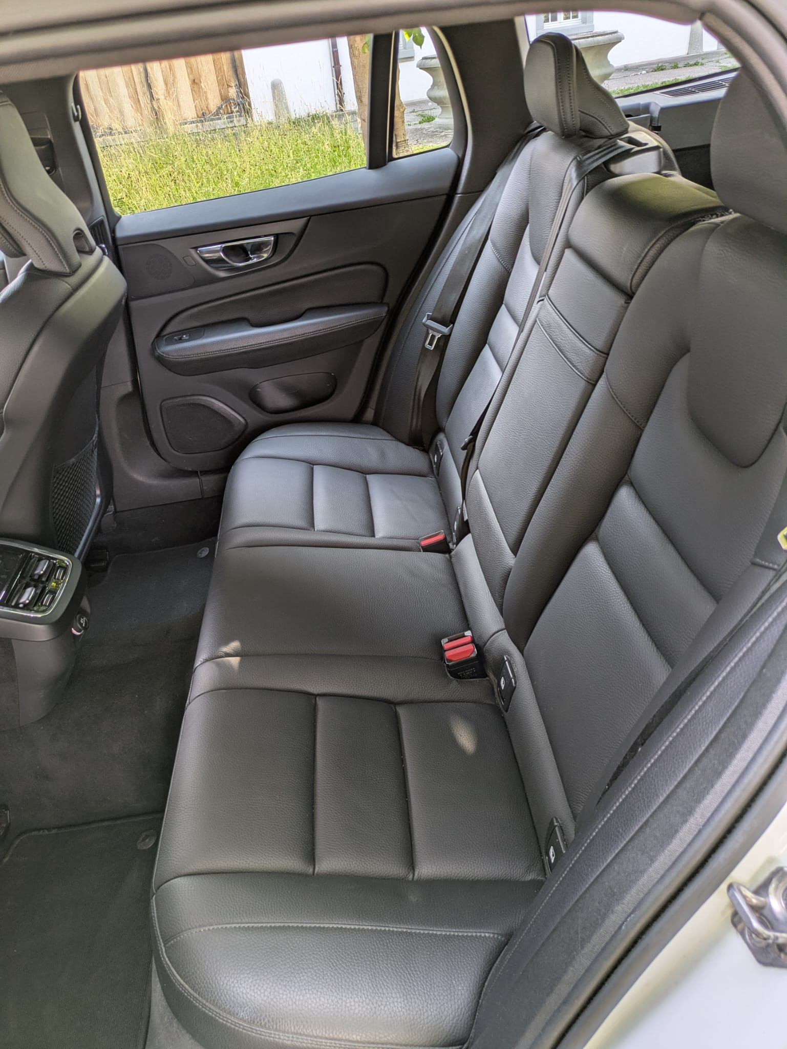 VOLVO 2.0 D4 Inscription-image-2
