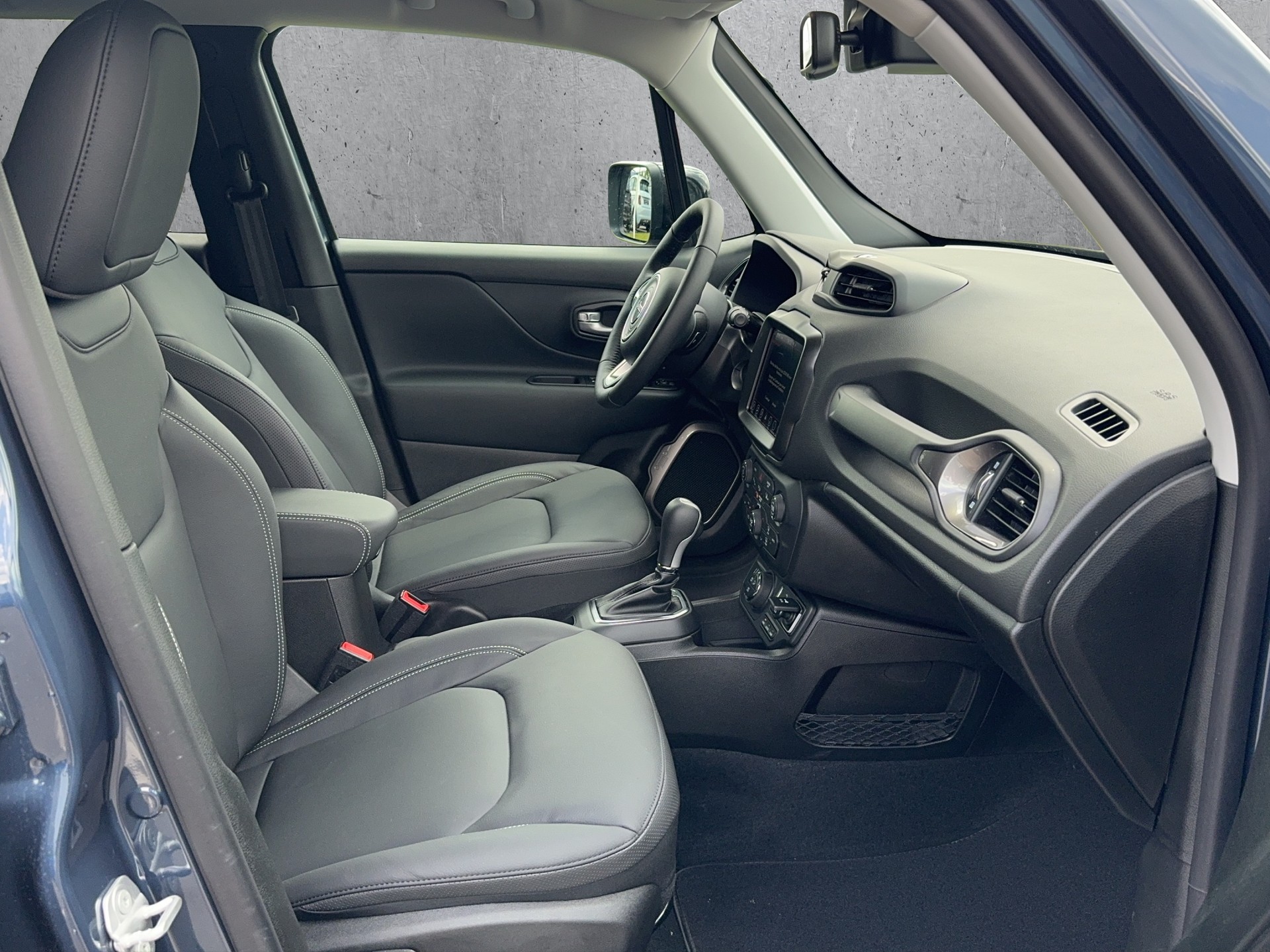 JEEP RENEGADE 4xe 1.3 190cv Swiss Limited Plus-image-10