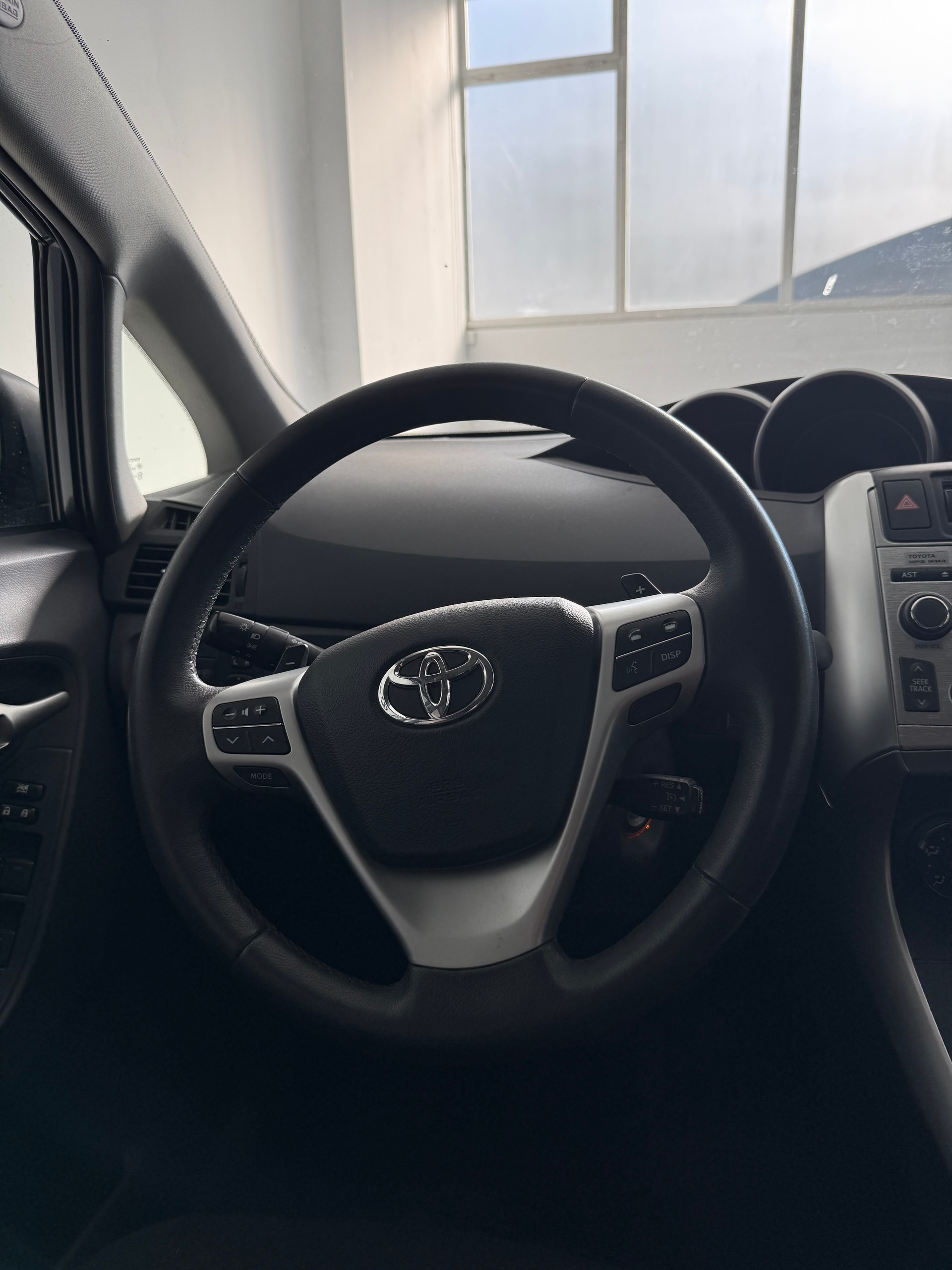 TOYOTA Verso 1.8 Linea Luna Multidrive-image-9
