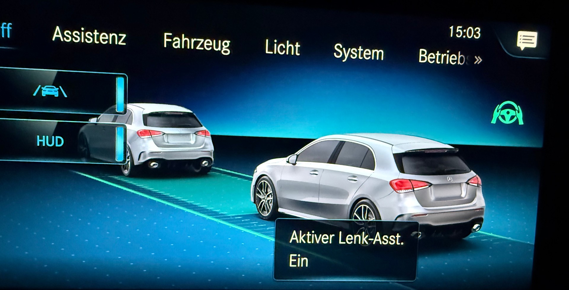 MERCEDES-BENZ A 35 AMG 4Matic Speedshift-image-13