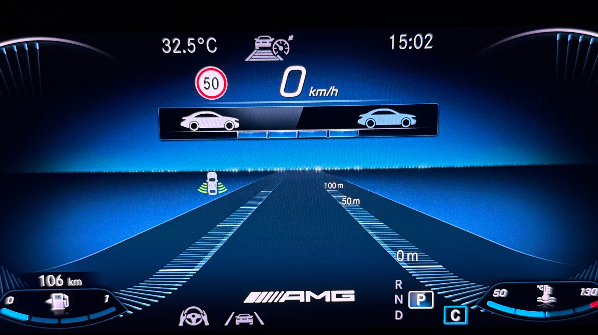 MERCEDES-BENZ A 35 AMG 4Matic Speedshift-image-9