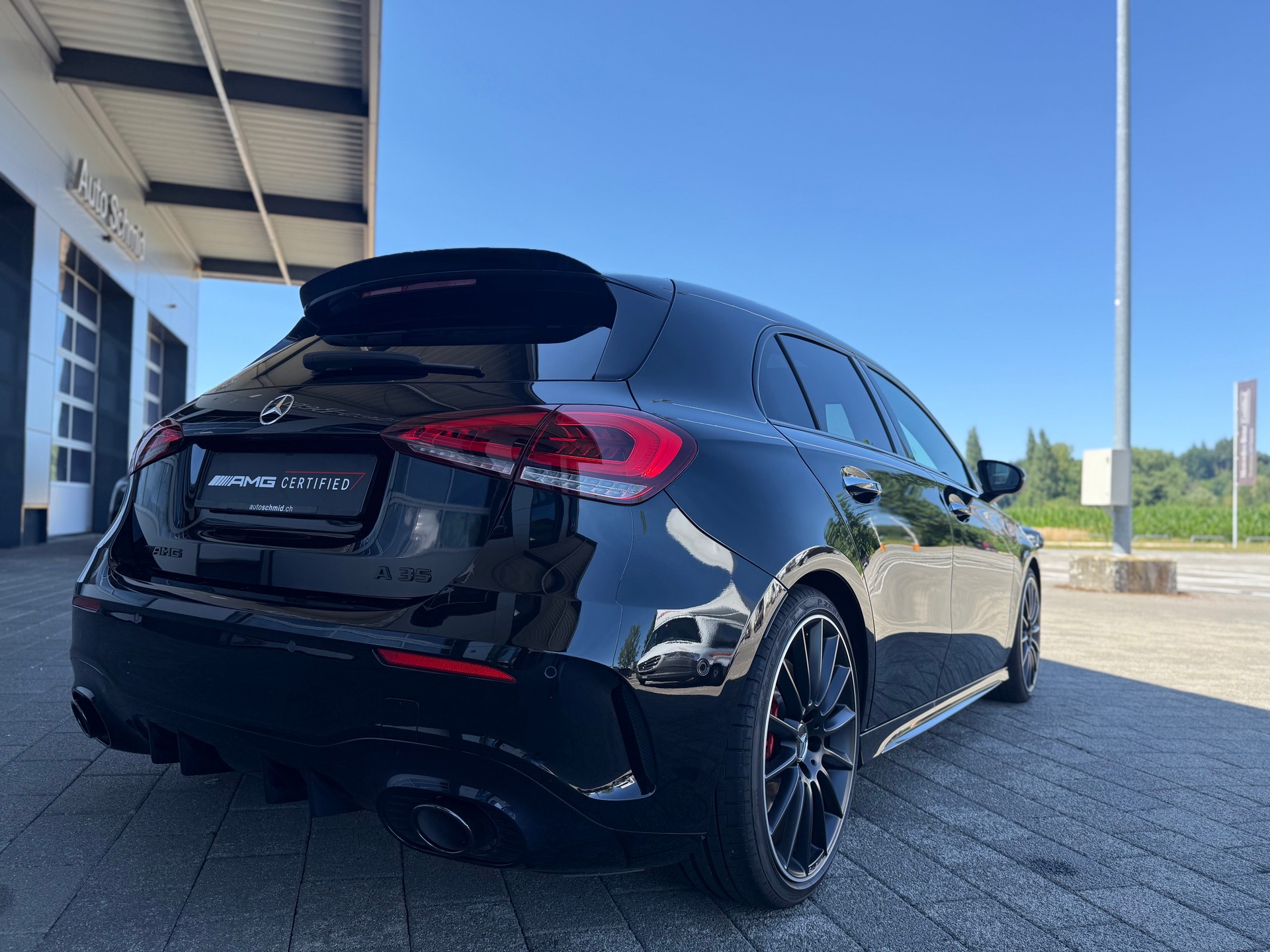MERCEDES-BENZ A 35 AMG 4Matic Speedshift-image-1