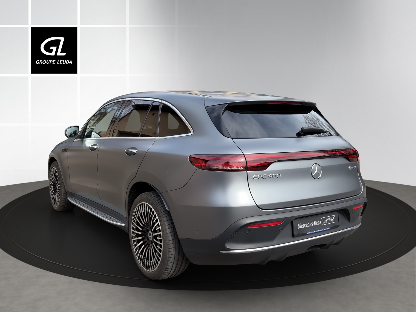 MERCEDES-BENZ EQC 400 AMG Line 4Matic-image-1
