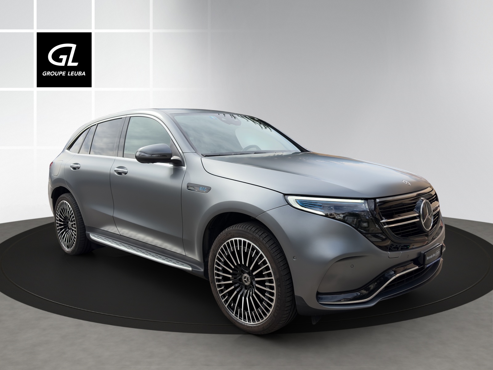 MERCEDES-BENZ EQC 400 AMG Line 4Matic-image-0