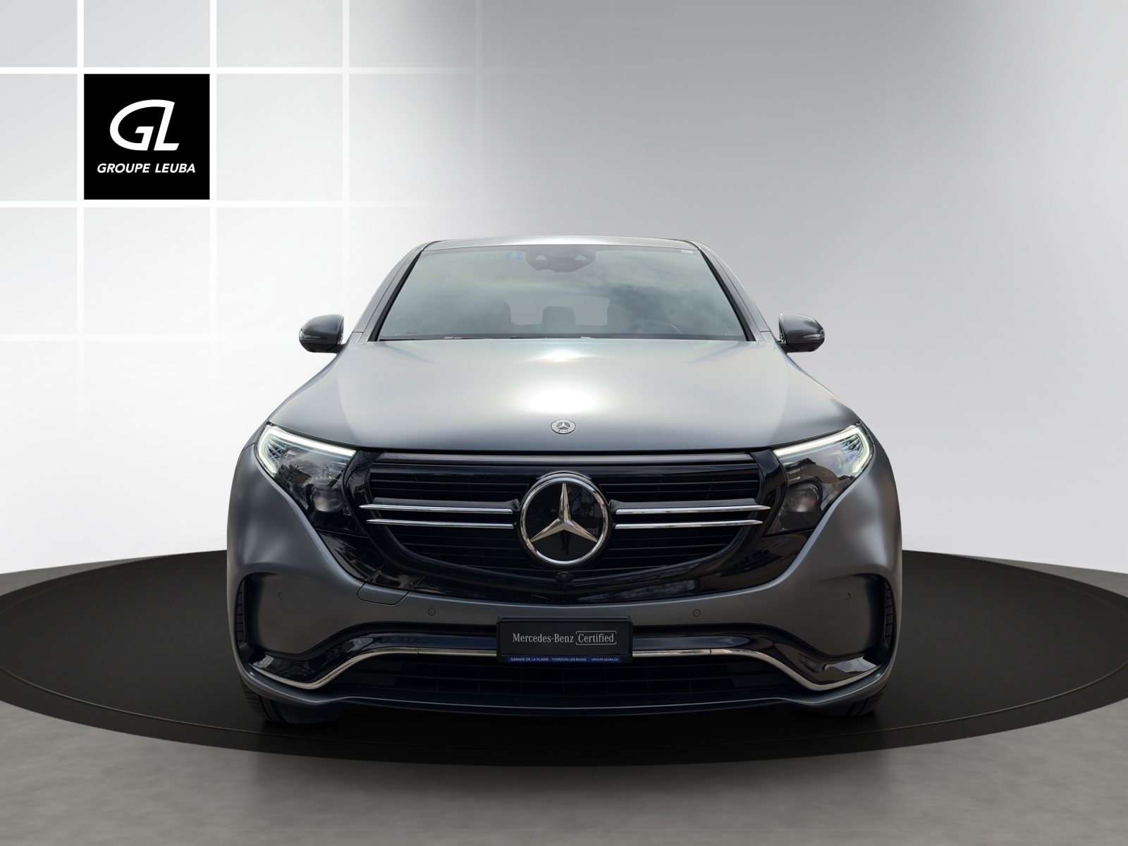 MERCEDES-BENZ EQC 400 AMG Line 4Matic-image-2