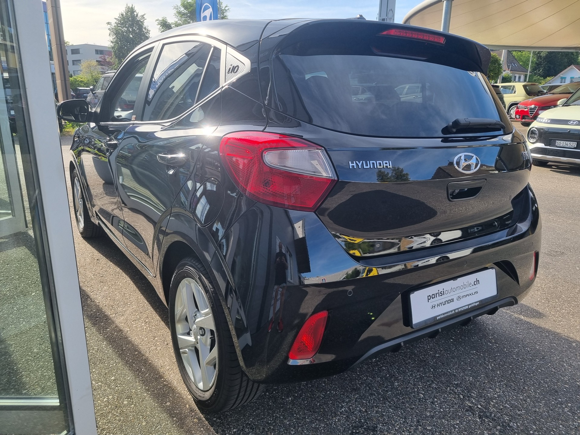HYUNDAI i10 1.2 Launch Automat-image-6