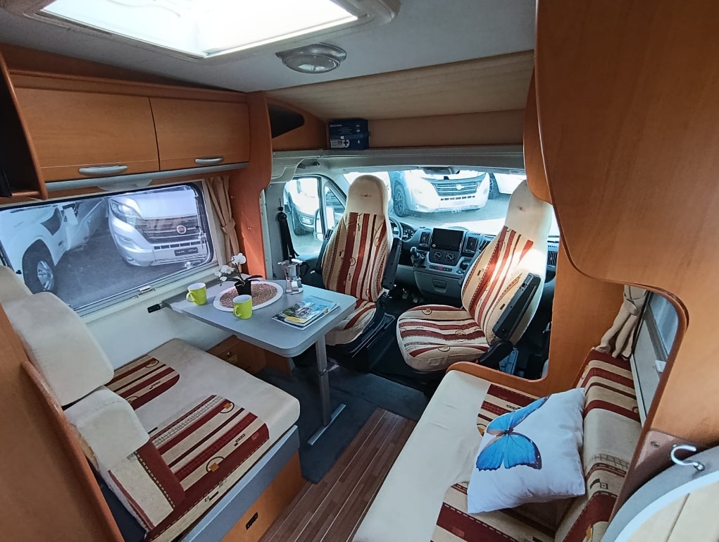 CI CARAVANSINTERNATIONAL Elliot Garage ***Hervorragendes Preis-Leistungs-Verhältnis***Multimedia *Rückfahrkamera *Navigation *Ventilator-image-11
