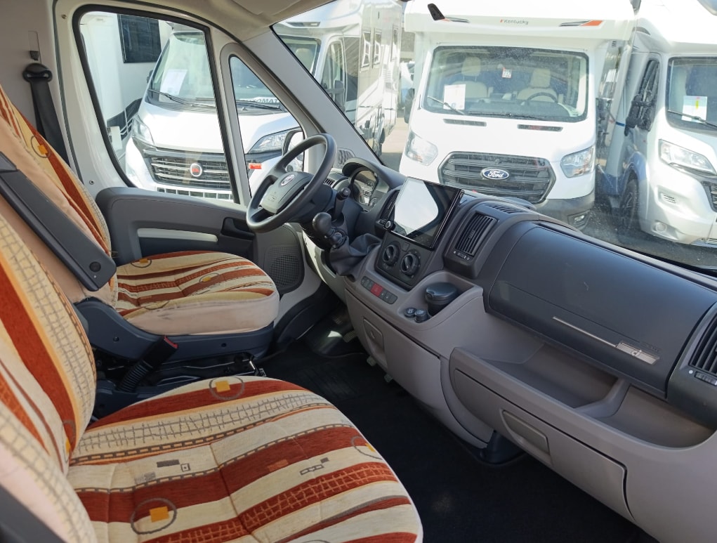 CI CARAVANSINTERNATIONAL Elliot Garage ***Hervorragendes Preis-Leistungs-Verhältnis***Multimedia *Rückfahrkamera *Navigation *Ventilator-image-15