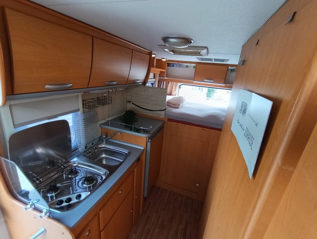 CI CARAVANSINTERNATIONAL Elliot Garage ***Hervorragendes Preis-Leistungs-Verhältnis***Multimedia *Rückfahrkamera *Navigation *Ventilator-image-13