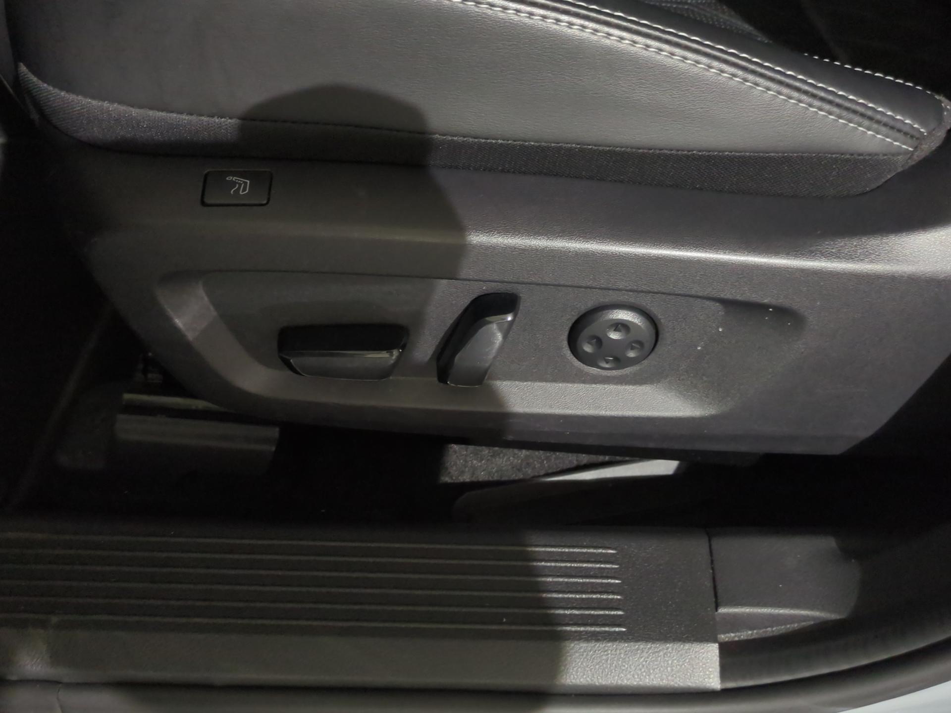 NISSAN Qashqai 1.5 VC-T e-Power Tekna+-image-19