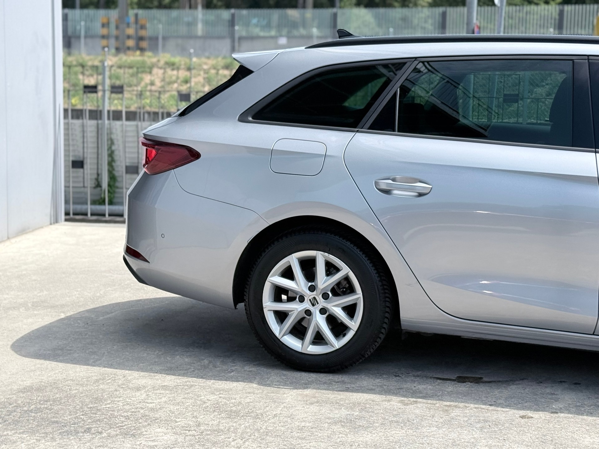SEAT Leon ST 2.0 TDI EVO DSG Style-image-5