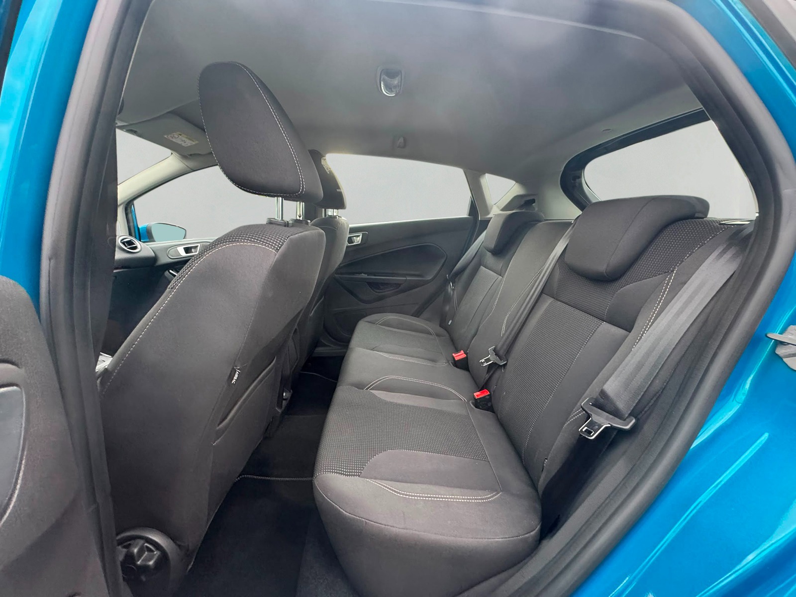 FORD Fiesta 1.0 SCTi Titanium PowerShift-image-6