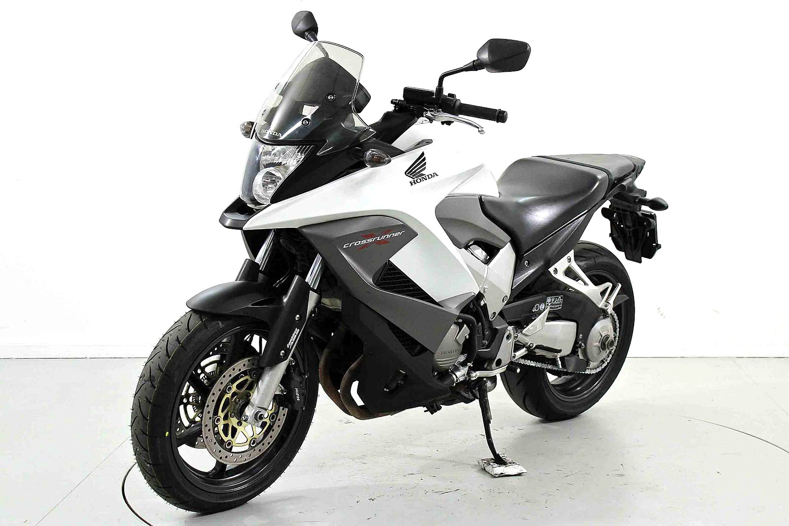 HONDA VFR 800 X-showroom-element-2