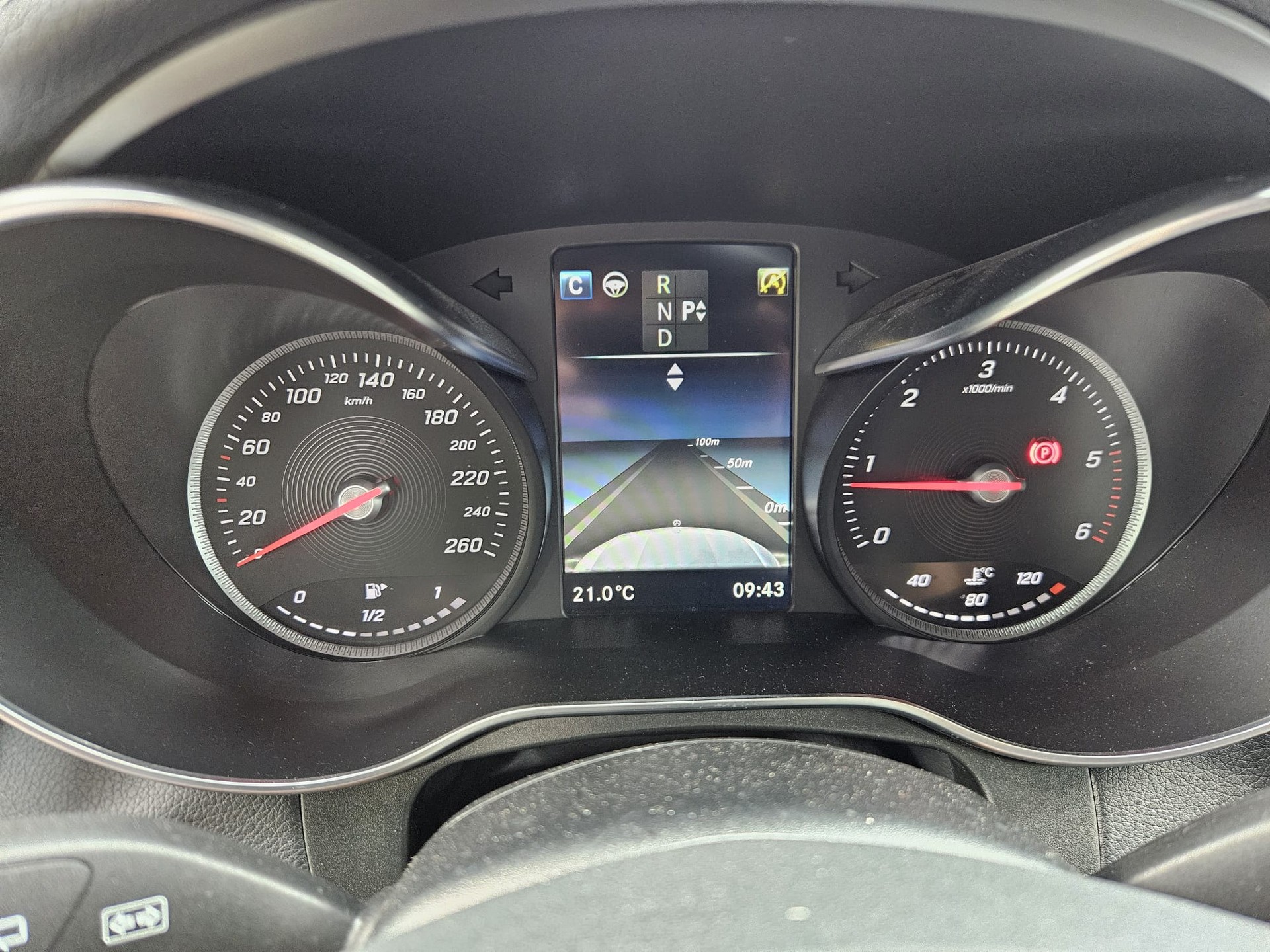 MERCEDES-BENZ GLC 250 d Exclusive 4Matic 9G-Tronic-image-7
