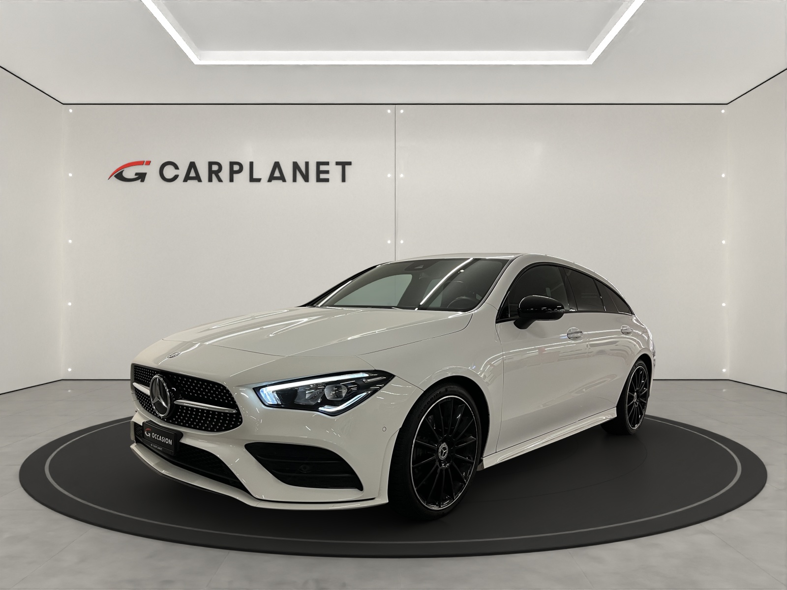 MERCEDES-BENZ CLA-Klasse X118 Shooting Brake CLA 200 AMG Line-image-0