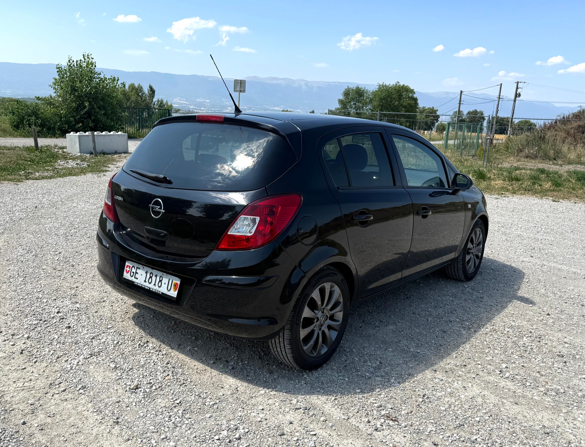 OPEL Corsa 1.4 TP Color Edition-image-3