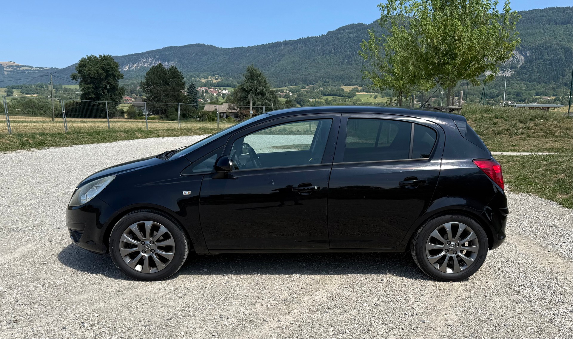 OPEL Corsa 1.4 TP Color Edition-image-7