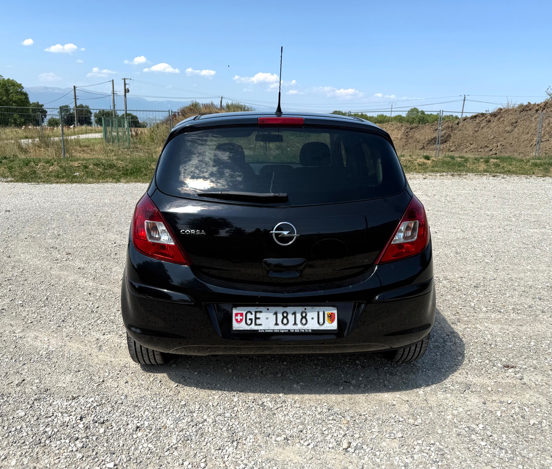 OPEL Corsa 1.4 TP Color Edition-image-4