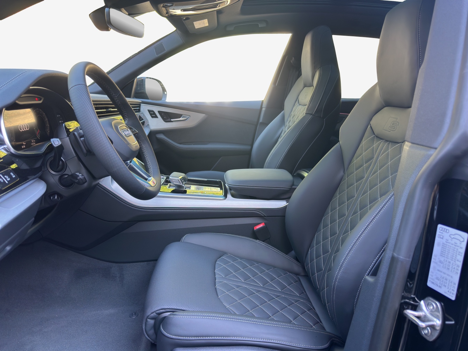 AUDI Q8 SUV TDI quattro 210 kW tiptronic-image-7