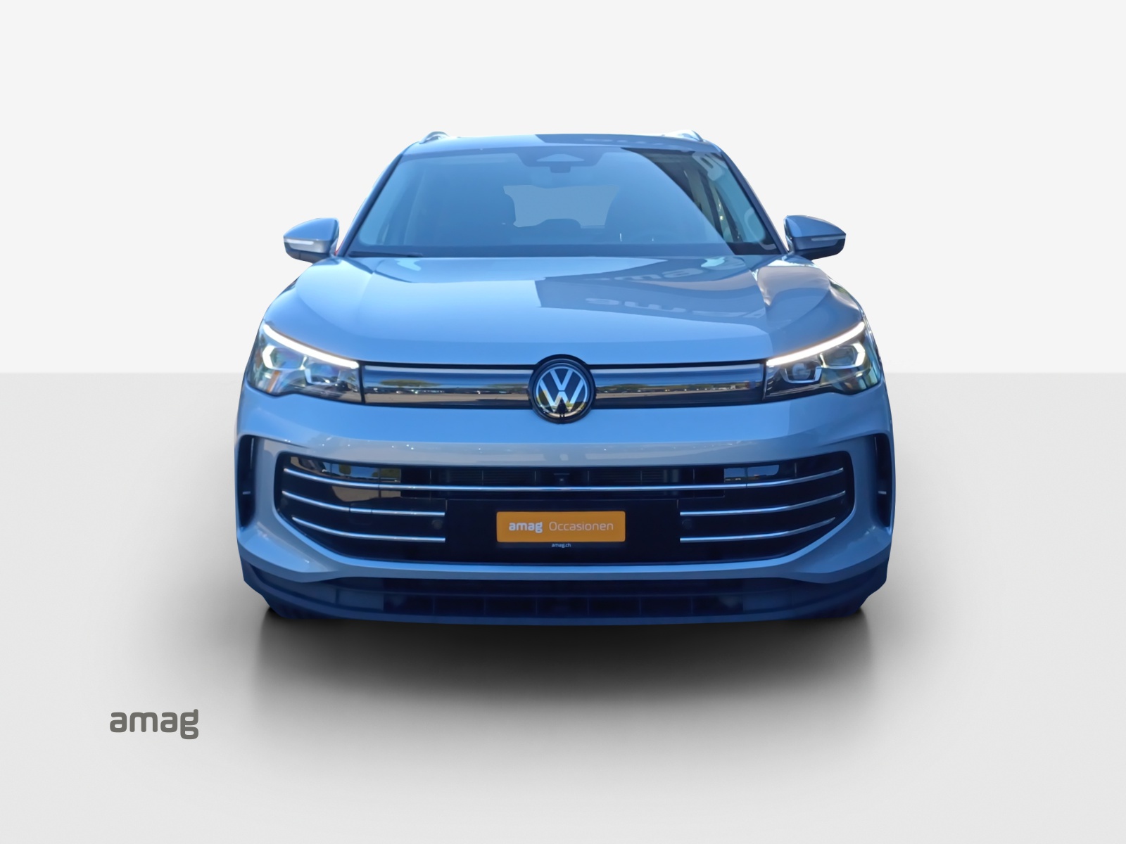 VW Tiguan 2.0 TSI DSG Elegance 4Motion-image-6