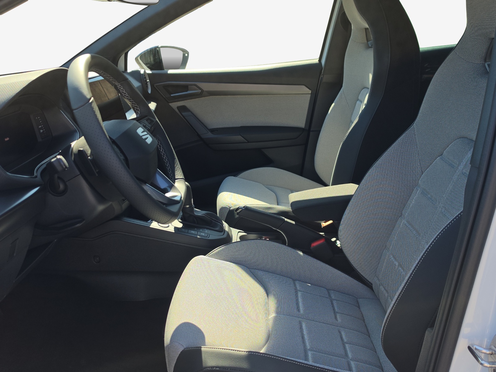 SEAT Ibiza 1.0 EcoTSI FR DSG-image-7