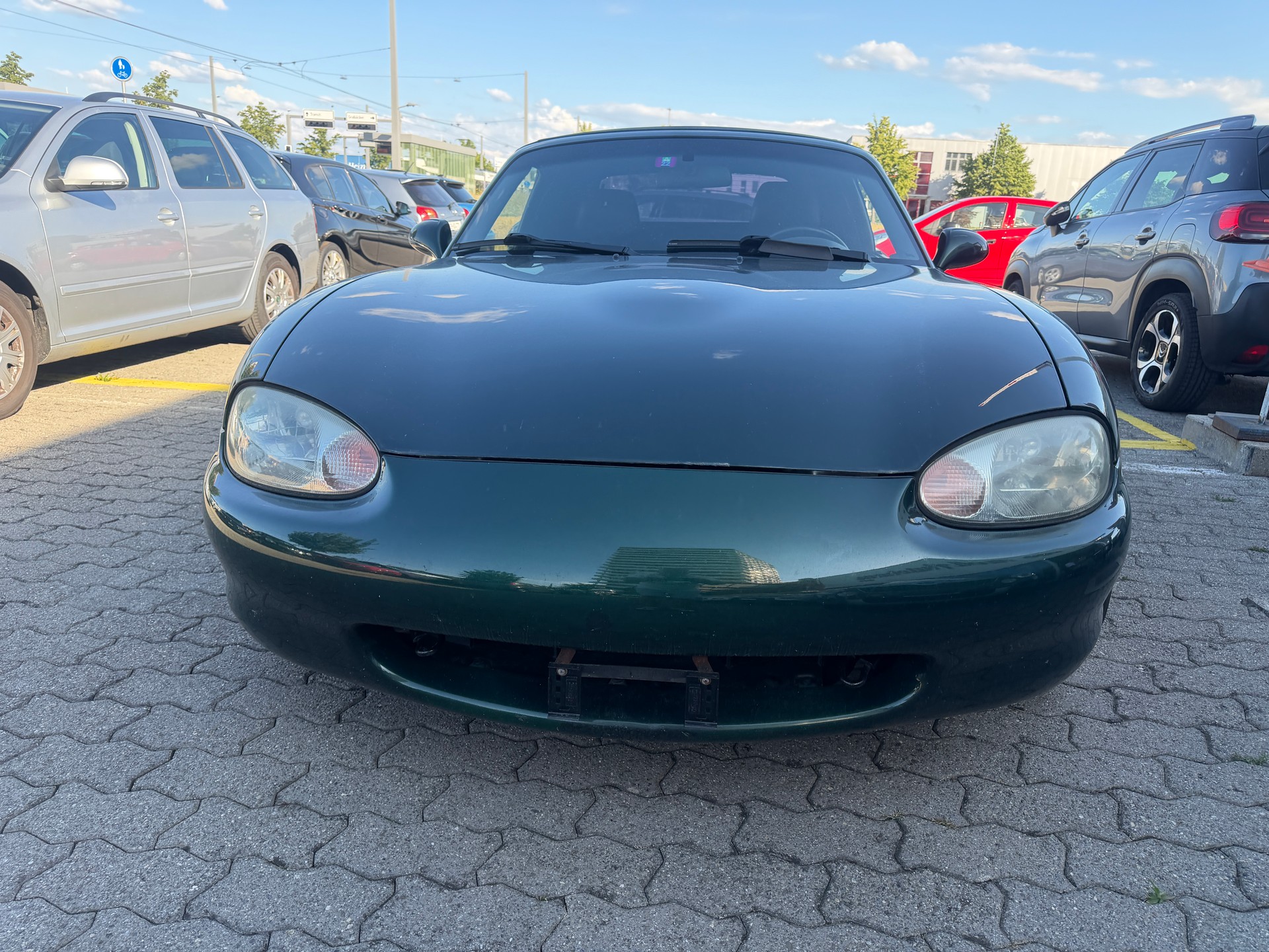 MAZDA MX-5 1.6i-16 GT Youngster-showroom-element-2