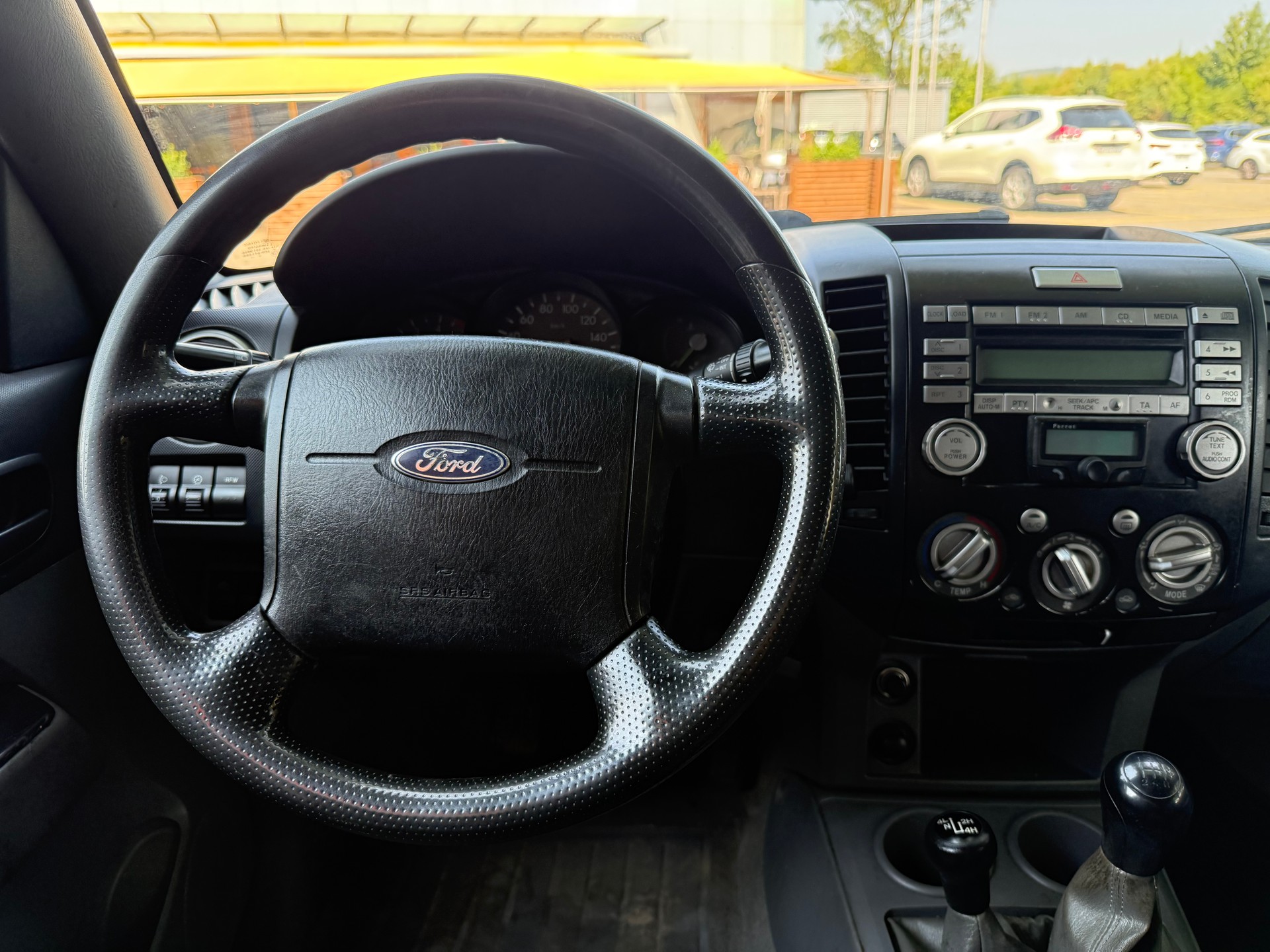 FORD Ranger XL 2.5 TDCi 4x4-image-10