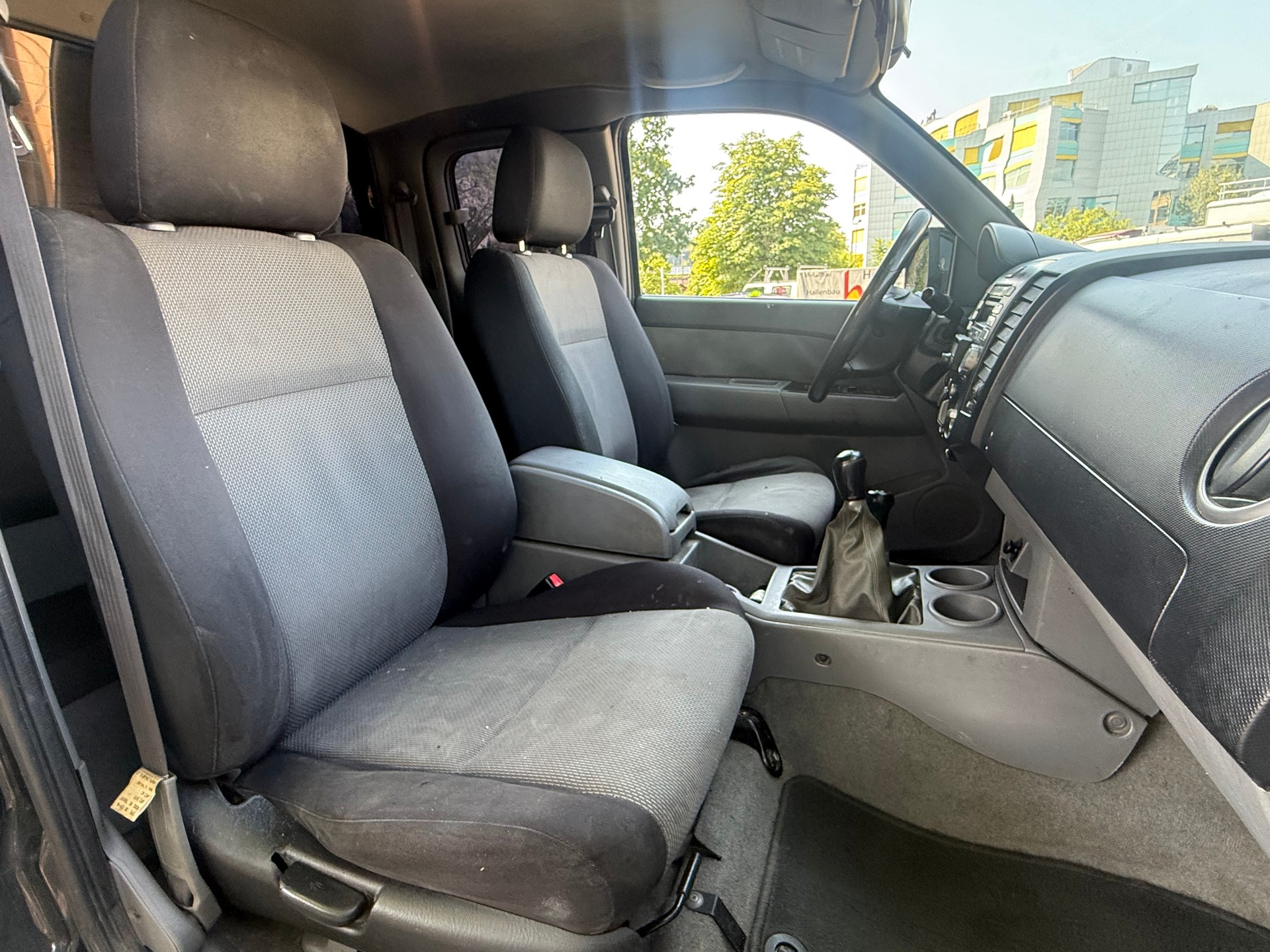 FORD Ranger XL 2.5 TDCi 4x4-image-12
