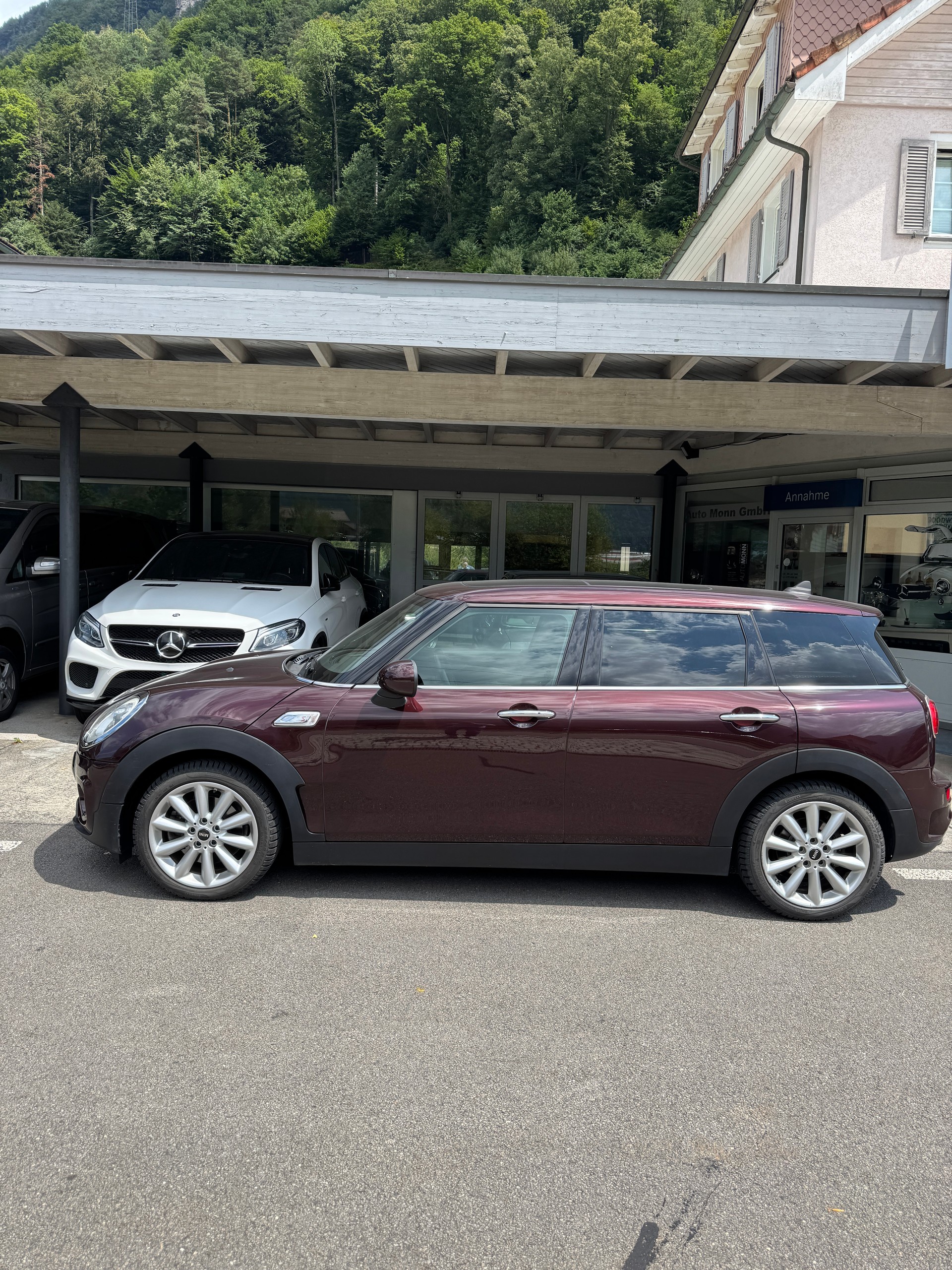 MINI Clubman Cooper S ALL4-image-1