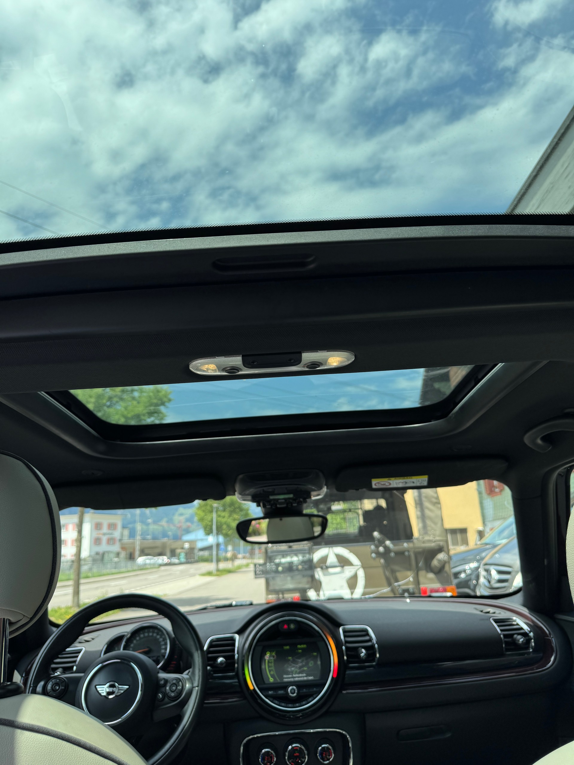 MINI Clubman Cooper S ALL4-image-8