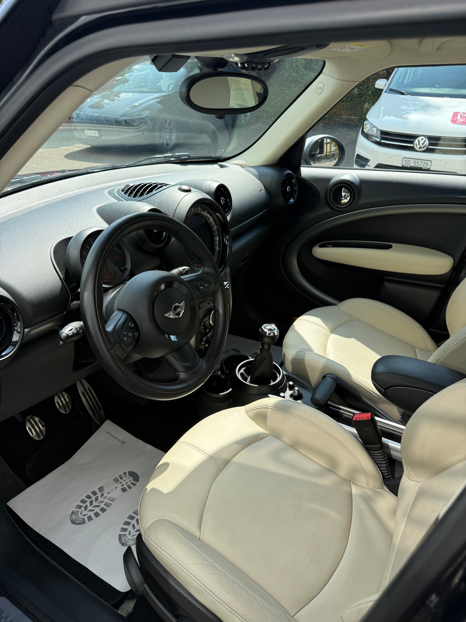 MINI Countryman Cooper S ALL4 || Frisch ab MFK-image-12