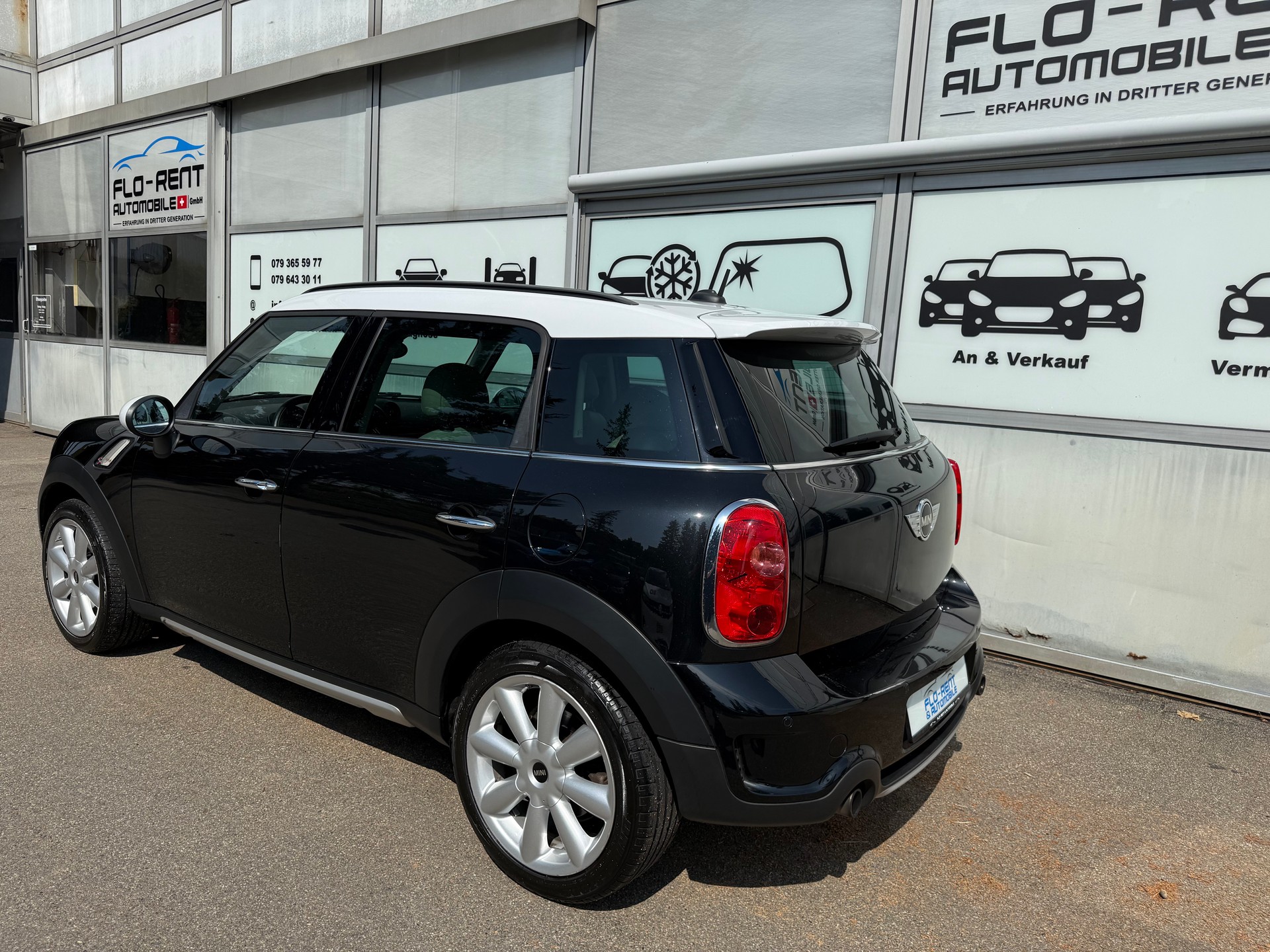 MINI Countryman Cooper S ALL4 || Frisch ab MFK-image-2