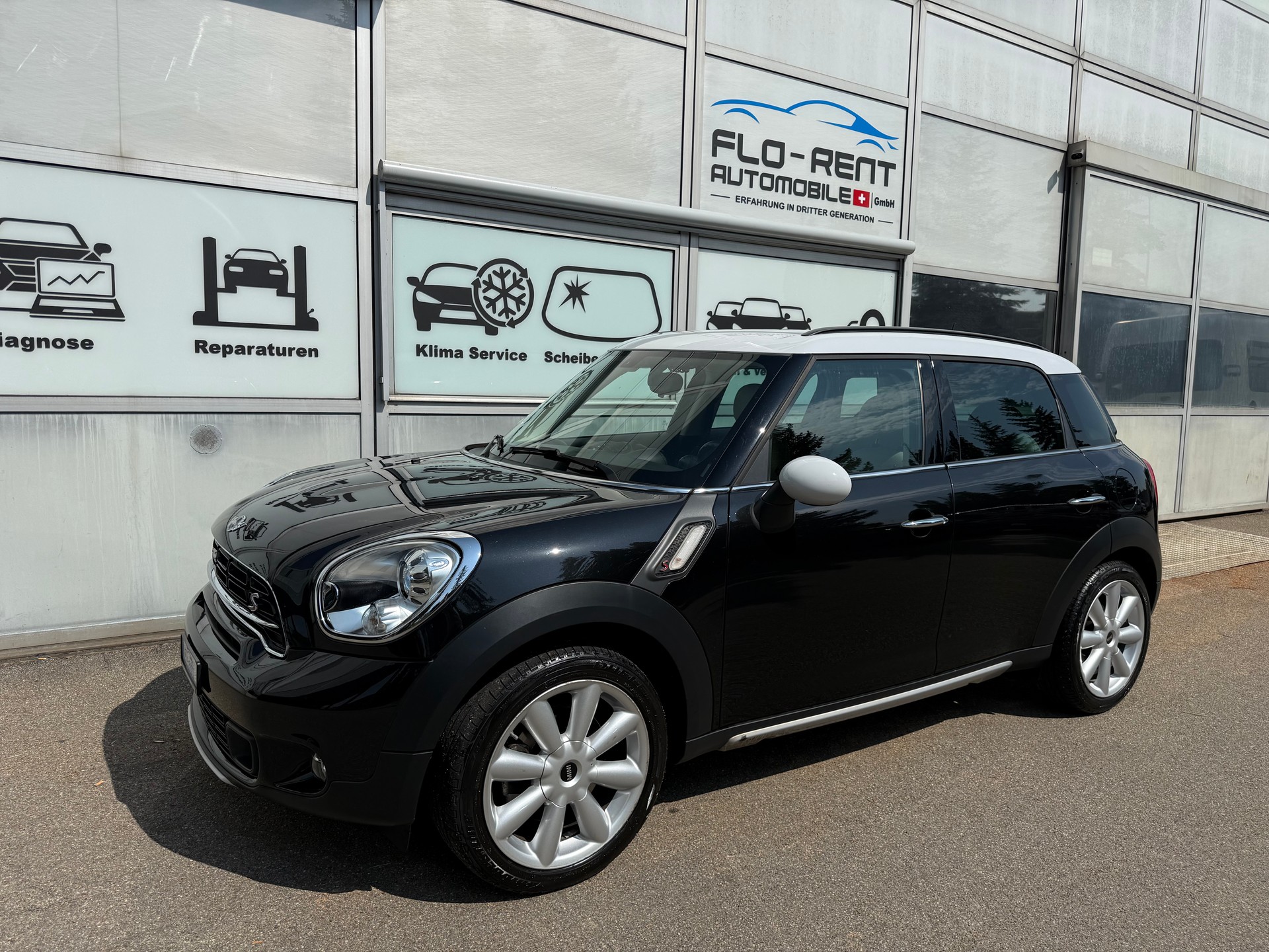MINI Countryman Cooper S ALL4 || Frisch ab MFK-image-0