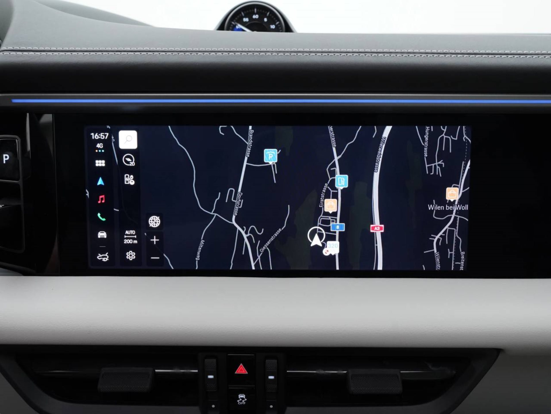 PORSCHE Macan 4S-image-18