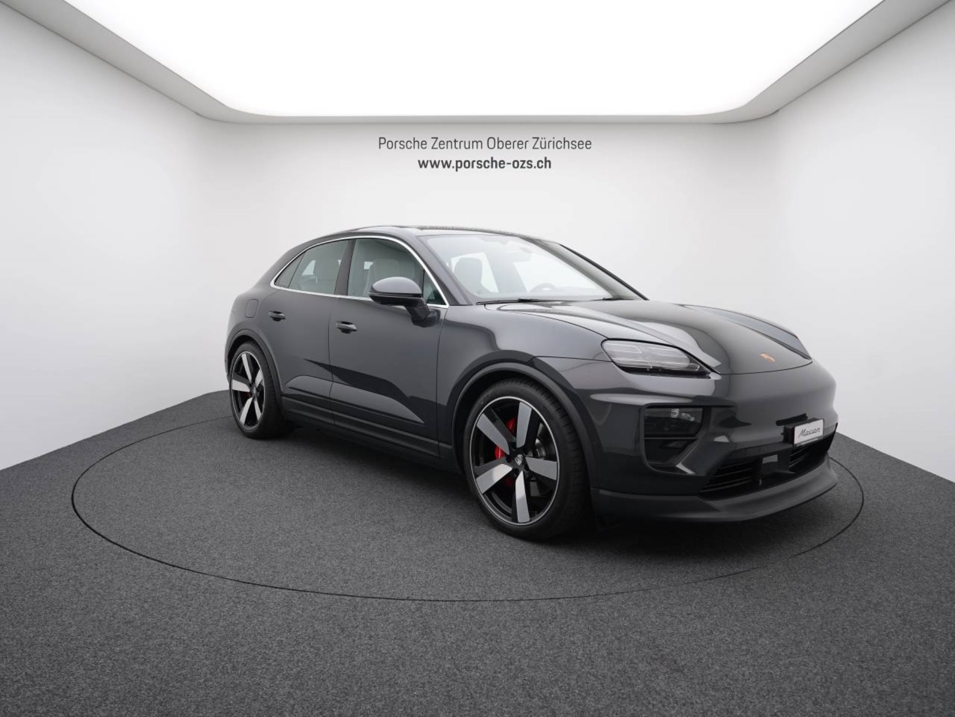 PORSCHE Macan 4S-image-8
