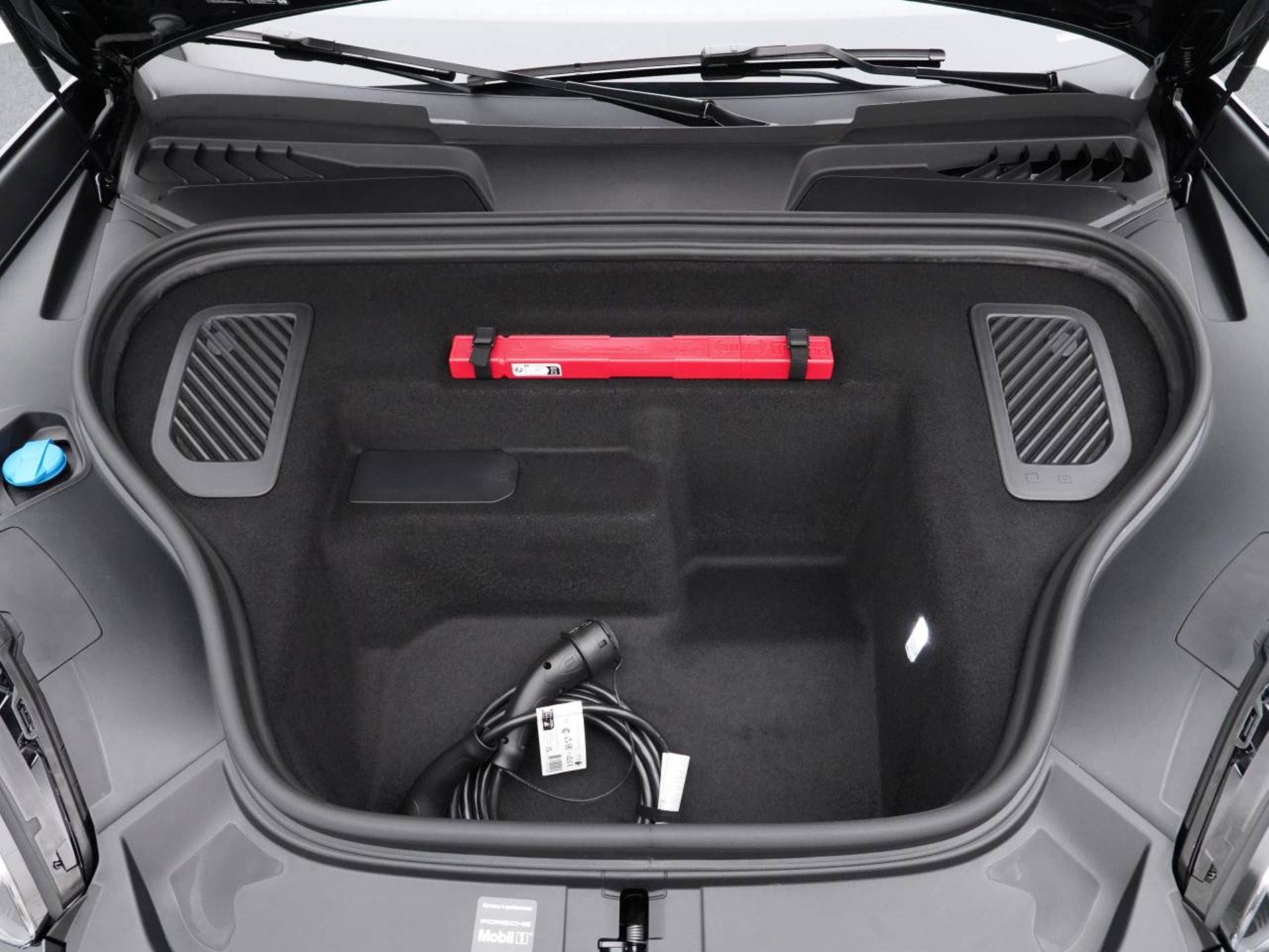 PORSCHE Macan 4S-image-31