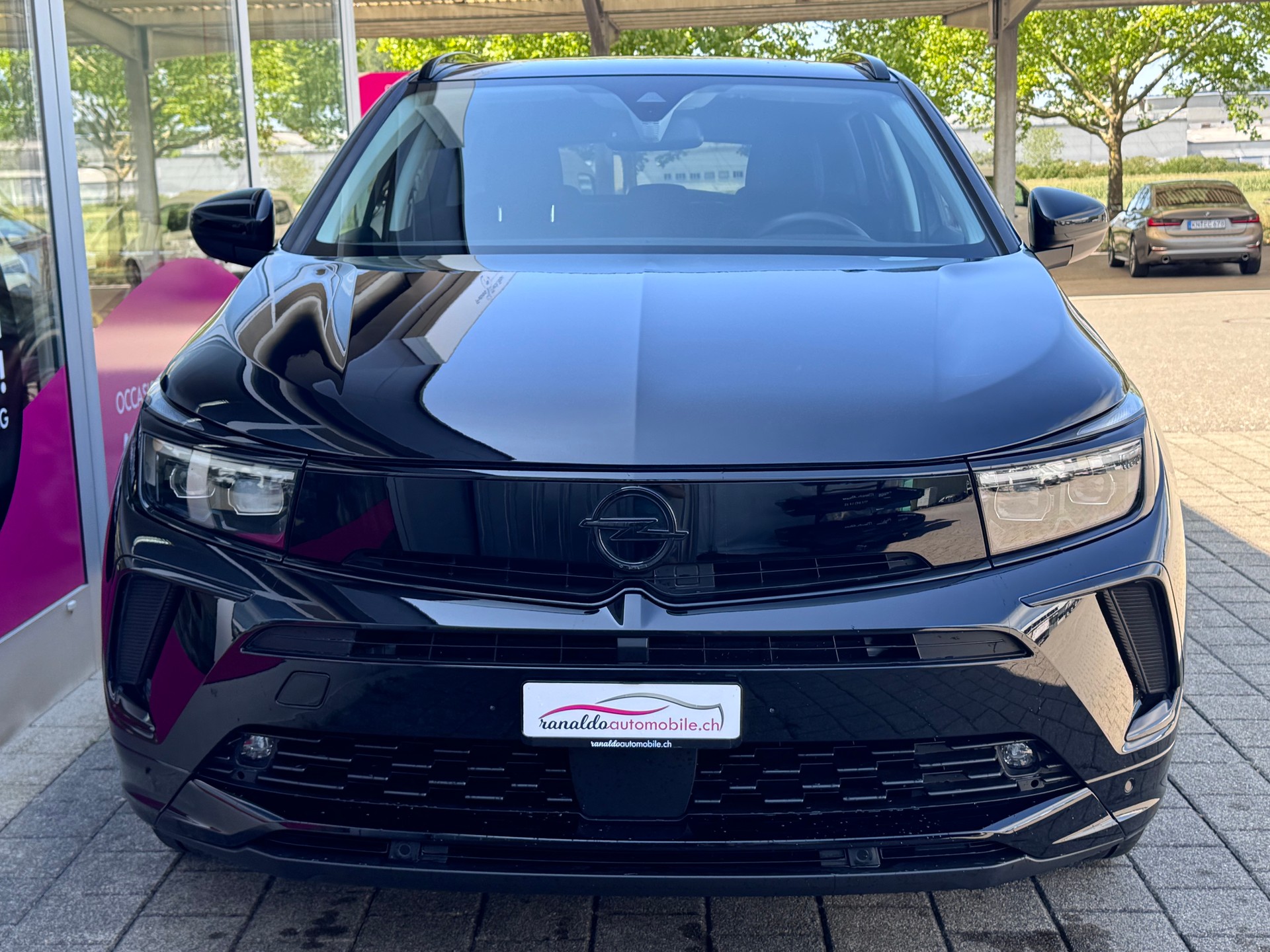OPEL Grandland 1.2i TP GS Line+Automat+Navigation+Bluetooth+Rückfahrkamera+ACC+Getönte Scheiben+Sitz-/Lenkradheizung+LED +-image-3