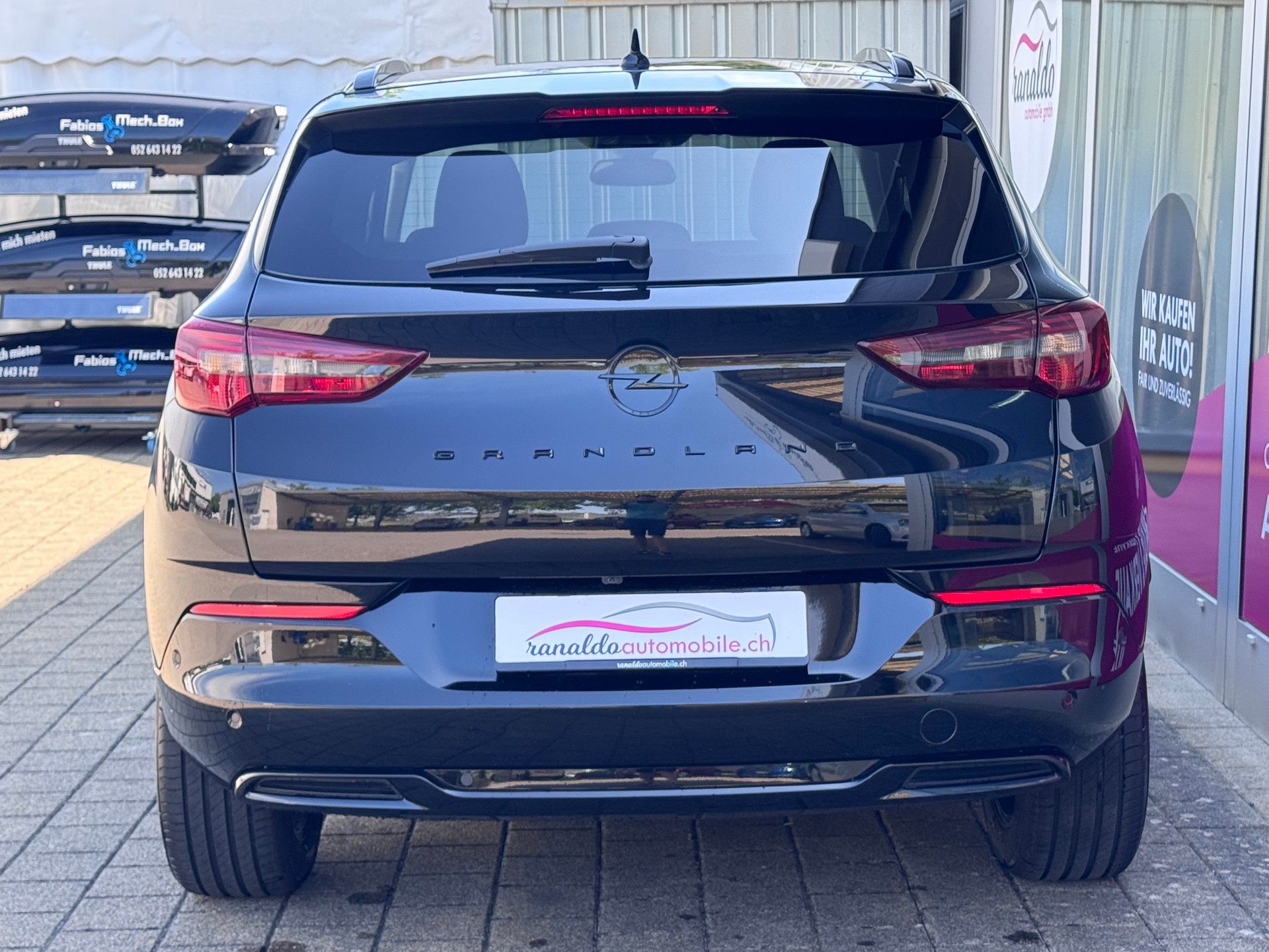 OPEL Grandland 1.2i TP GS Line+Automat+Navigation+Bluetooth+Rückfahrkamera+ACC+Getönte Scheiben+Sitz-/Lenkradheizung+LED +-image-6