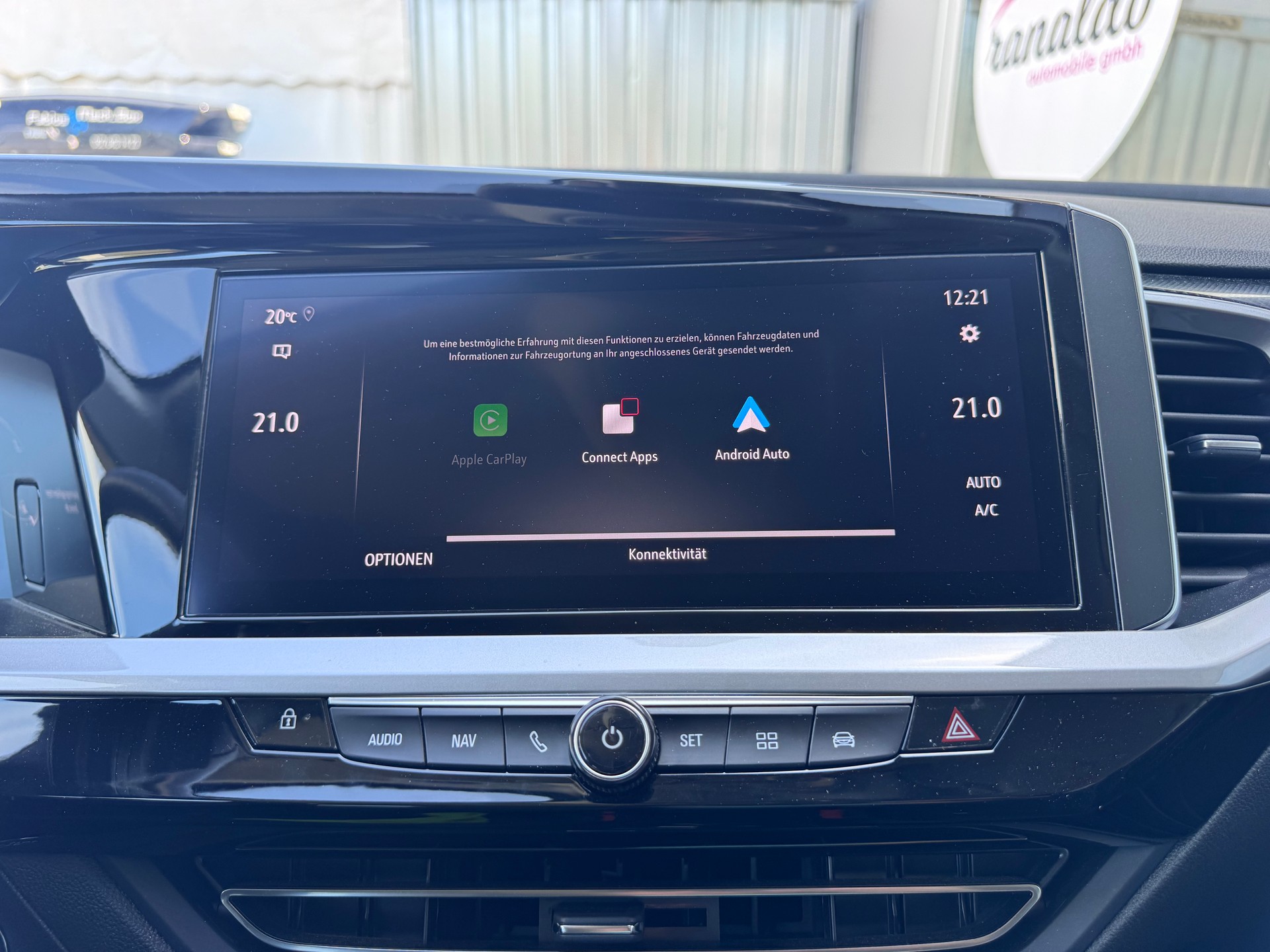 OPEL Grandland 1.2i TP GS Line+Automat+Navigation+Bluetooth+Rückfahrkamera+ACC+Getönte Scheiben+Sitz-/Lenkradheizung+LED +-image-22