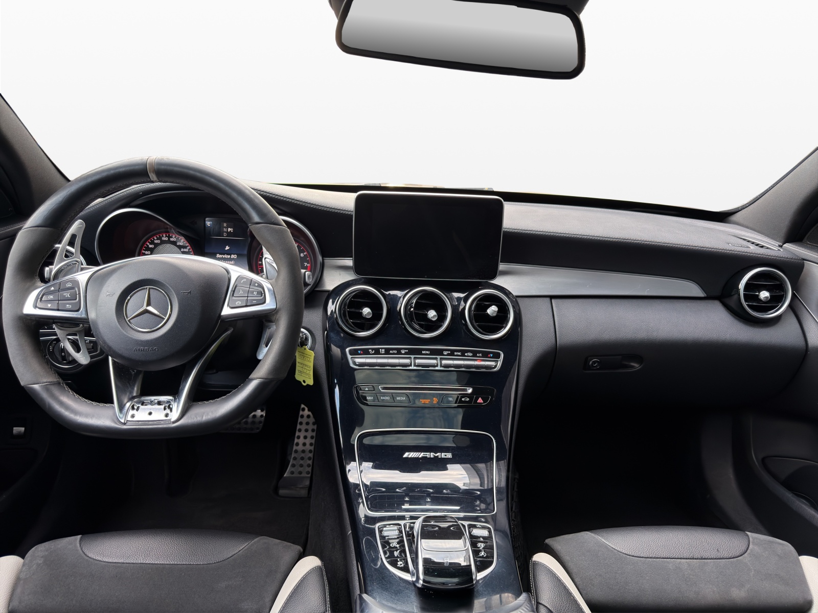 MERCEDES-BENZ C 63 S AMG Speedshift-image-11