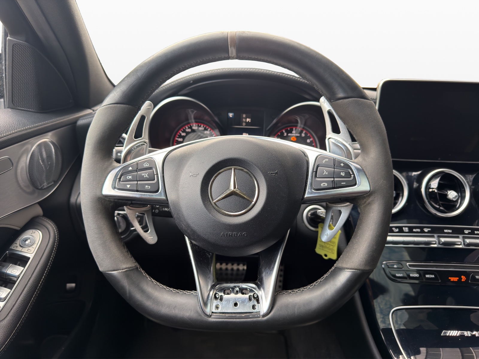 MERCEDES-BENZ C 63 S AMG Speedshift-image-10