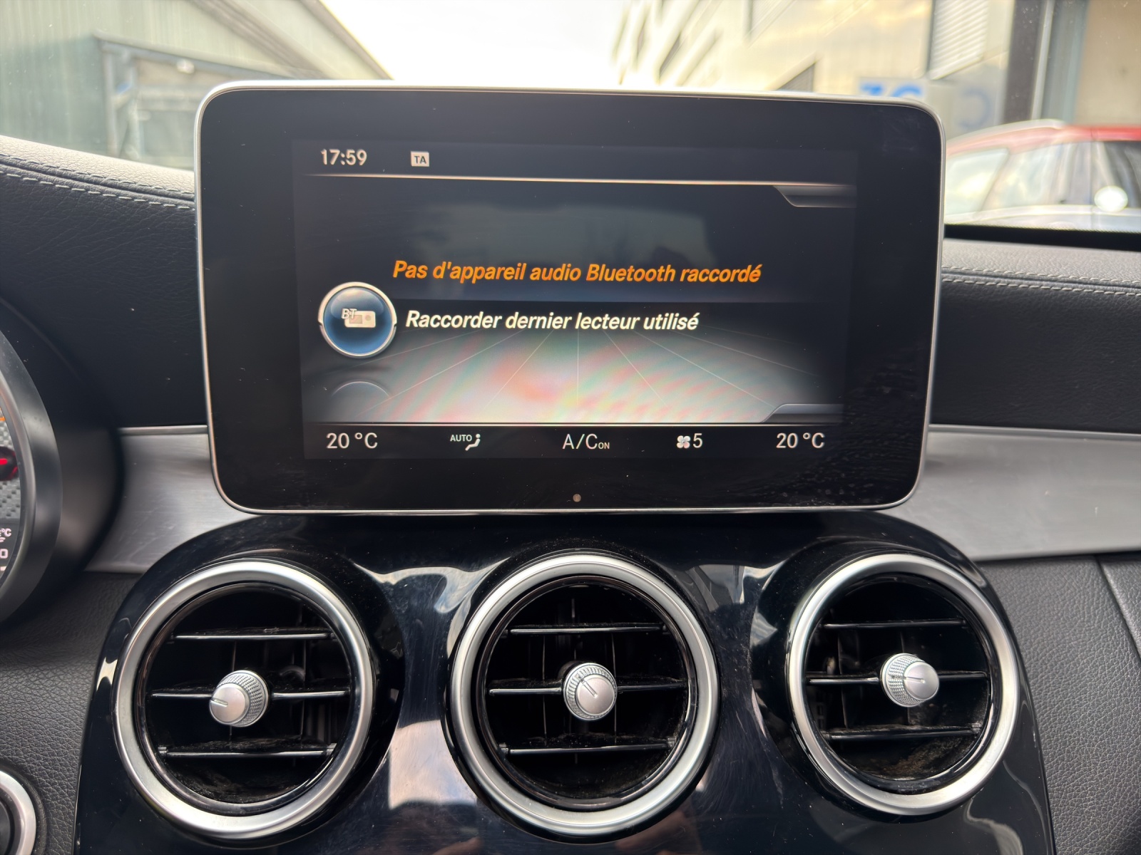 MERCEDES-BENZ C 63 S AMG Speedshift-image-21