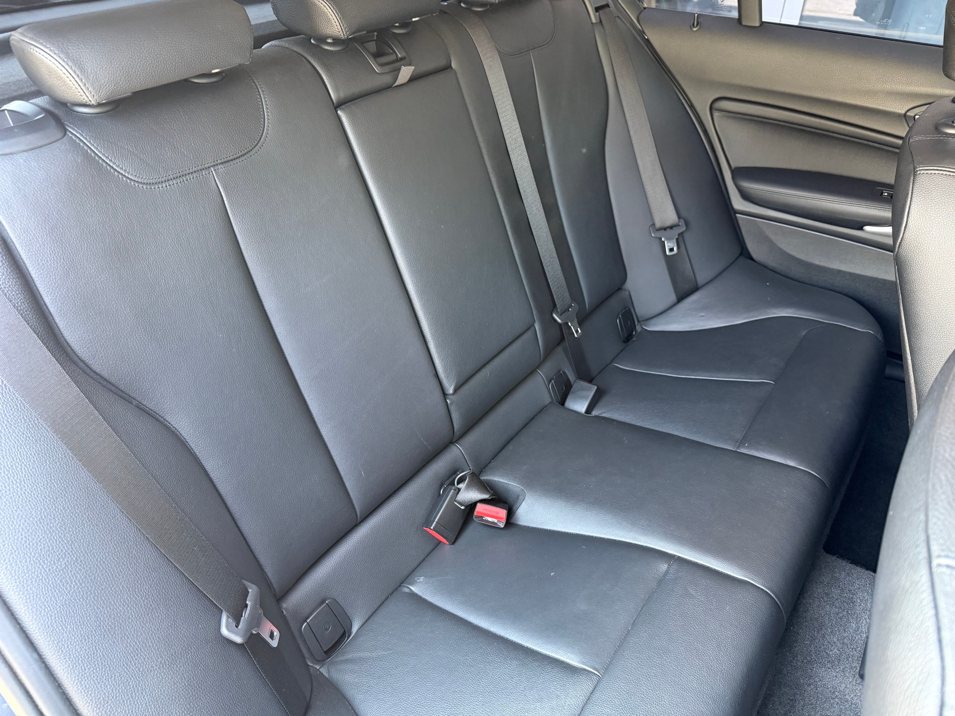 BMW 120d xDrive Steptronic-image-13