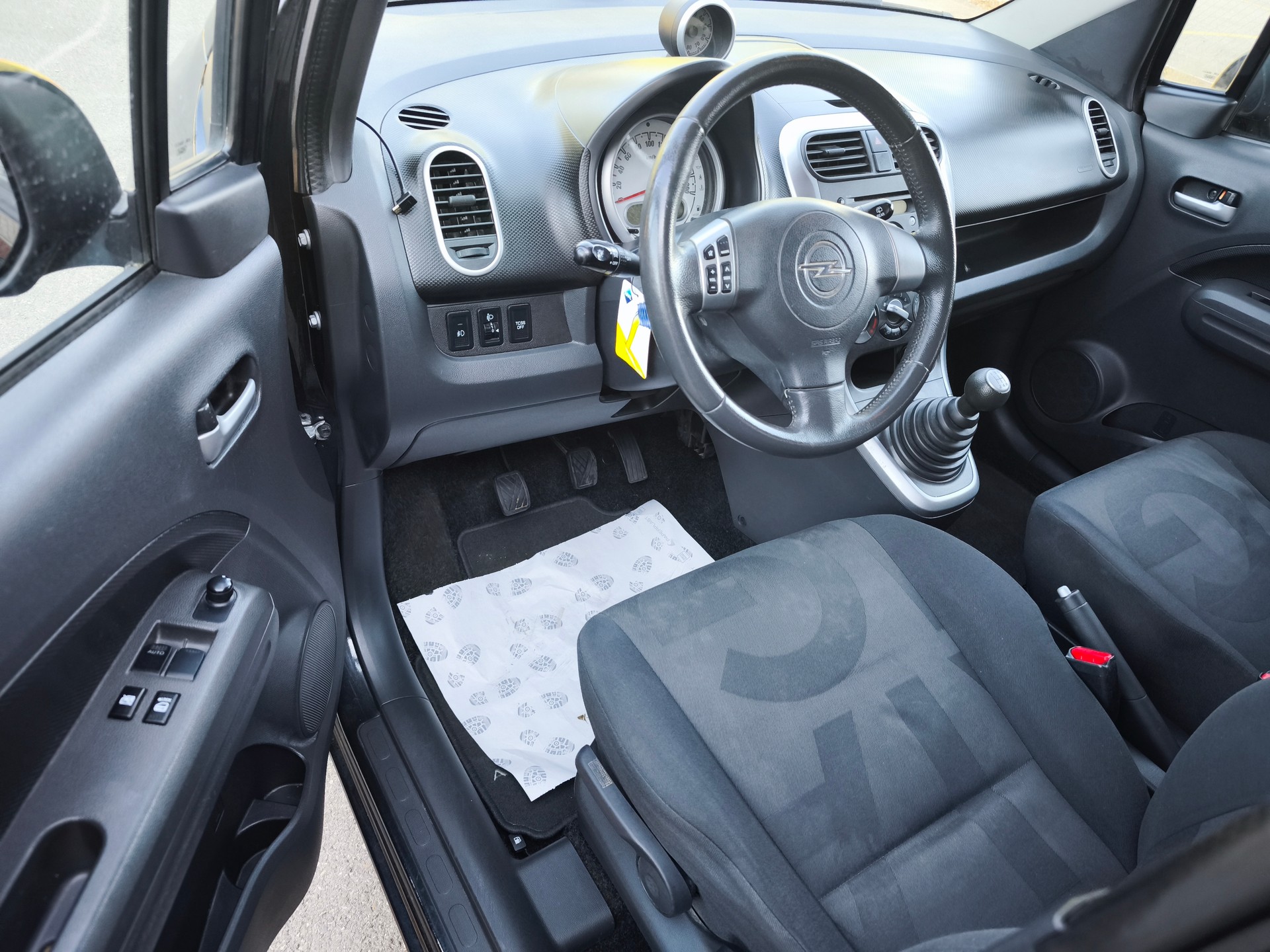 OPEL Agila 1.2 Enjoy-image-12