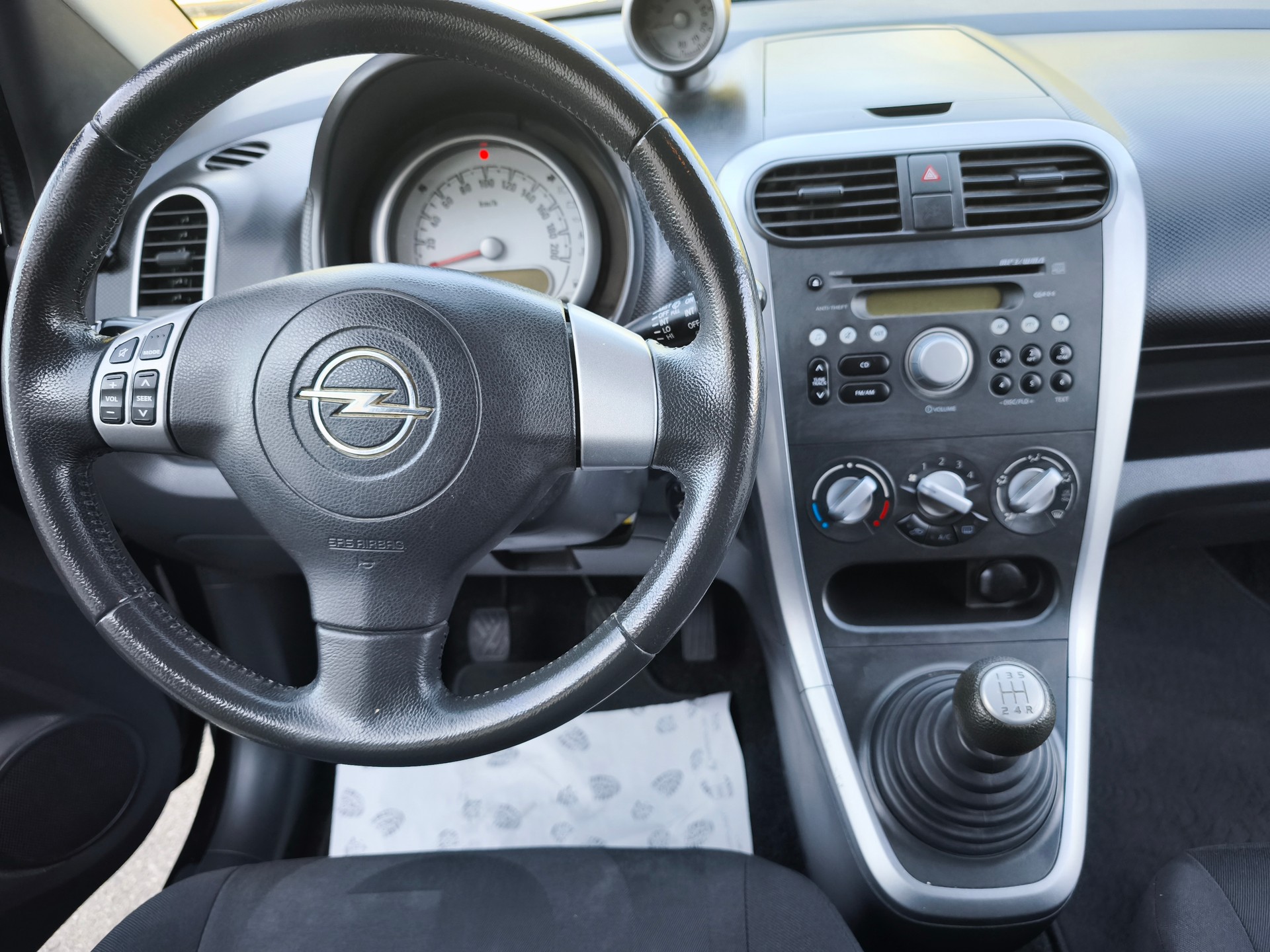 OPEL Agila 1.2 Enjoy-image-10