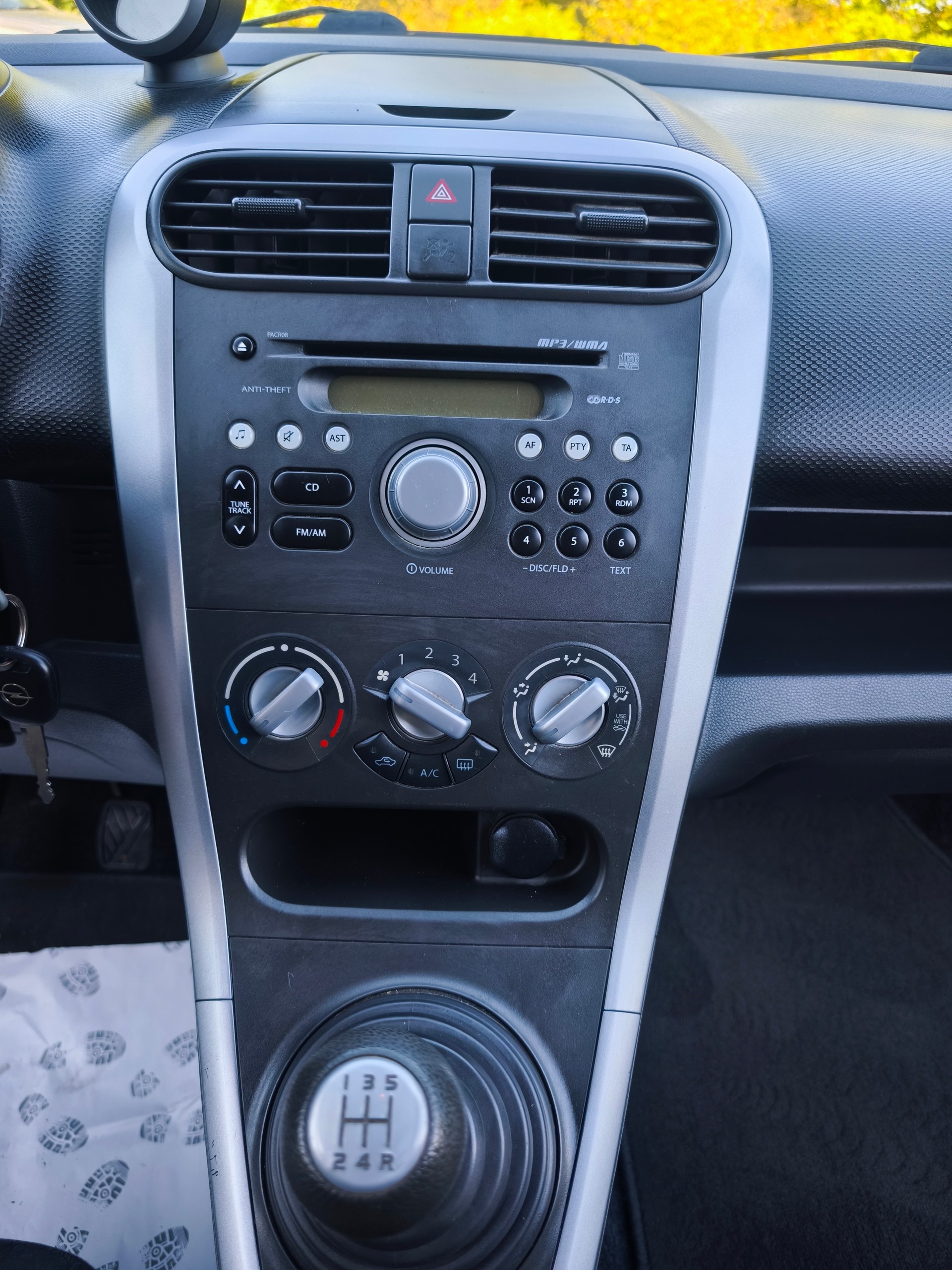OPEL Agila 1.2 Enjoy-image-11